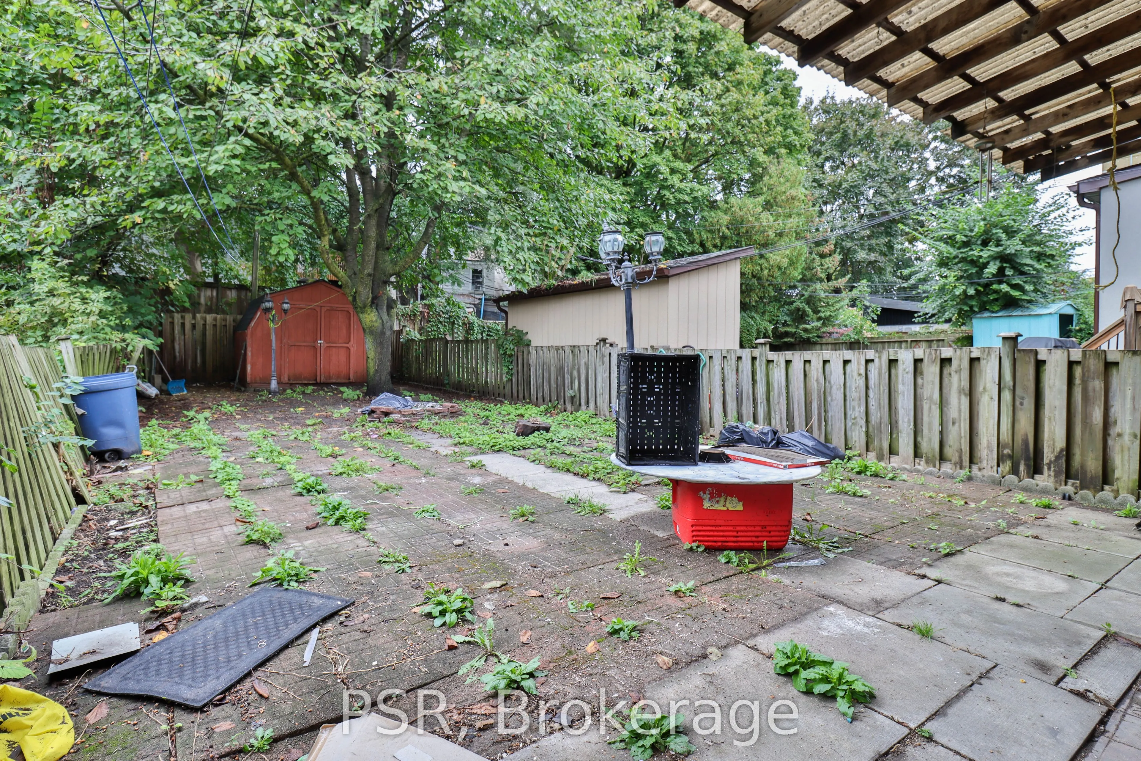 212 Coxwell Avenue