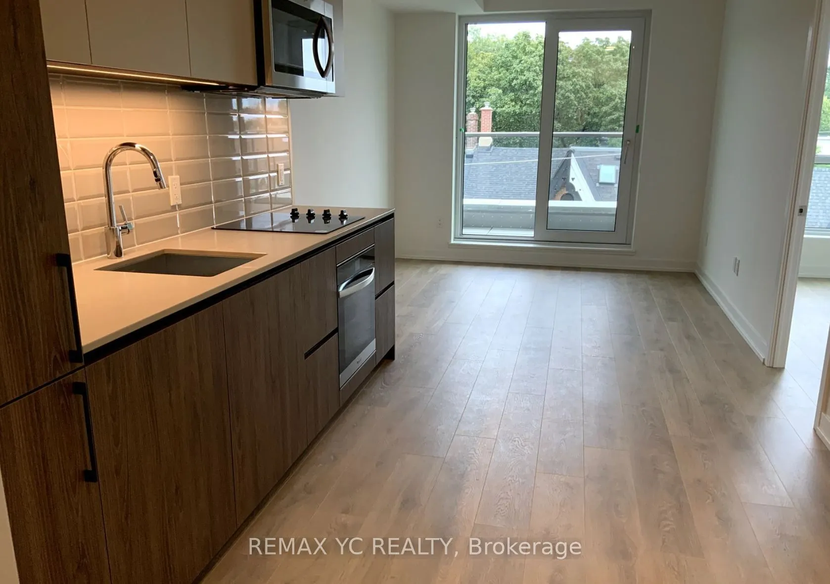 150 Logan Avenue, #438