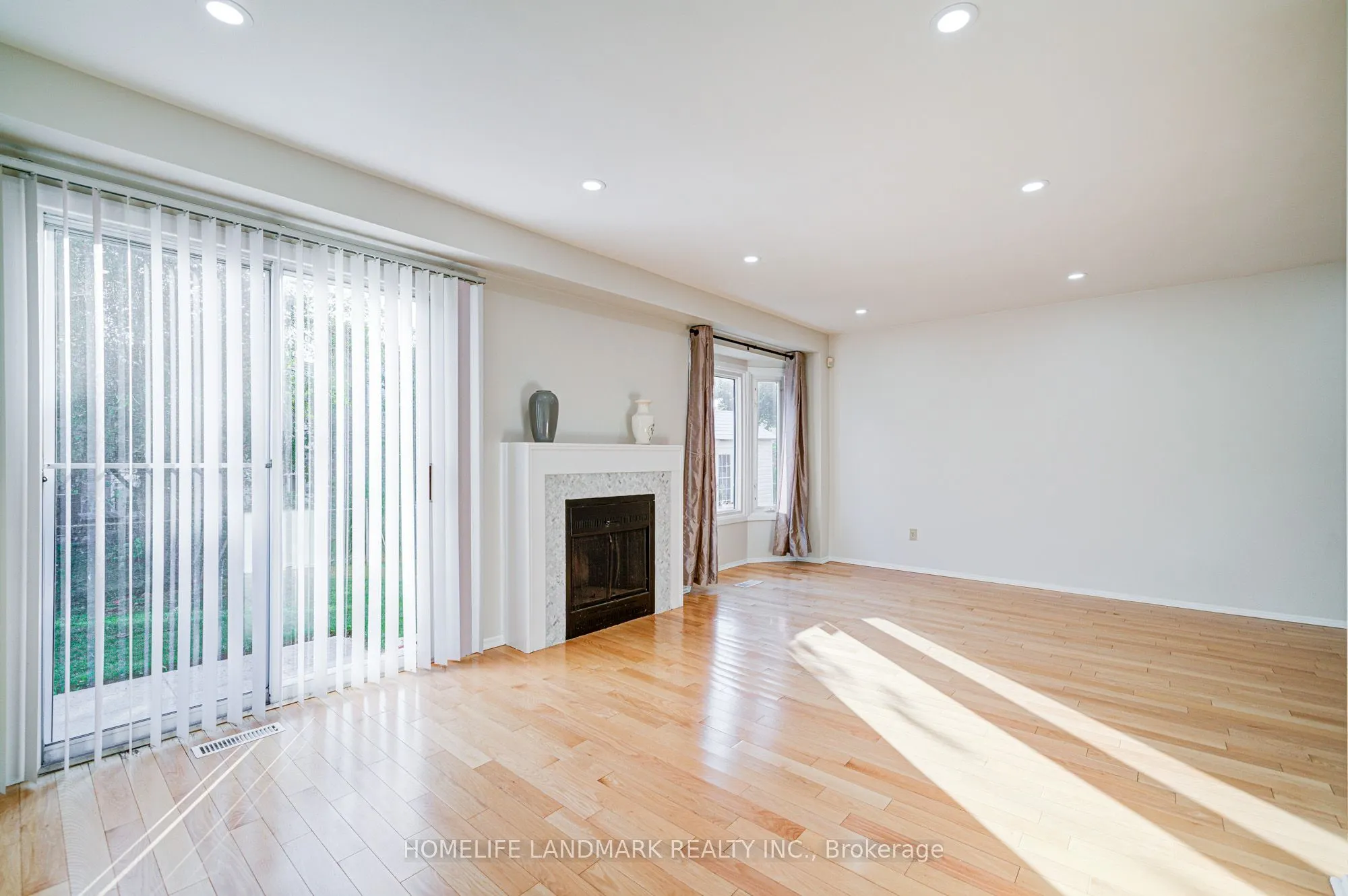 79 Sandyhook Square