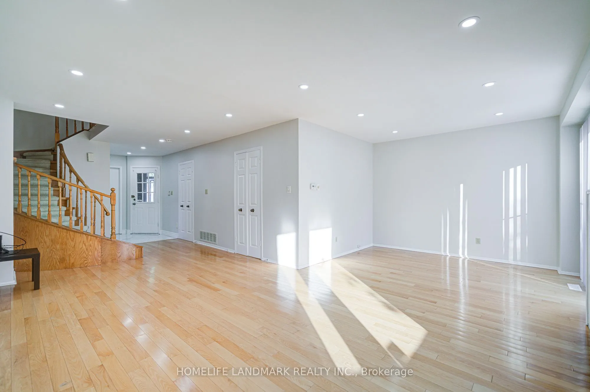 79 Sandyhook Square