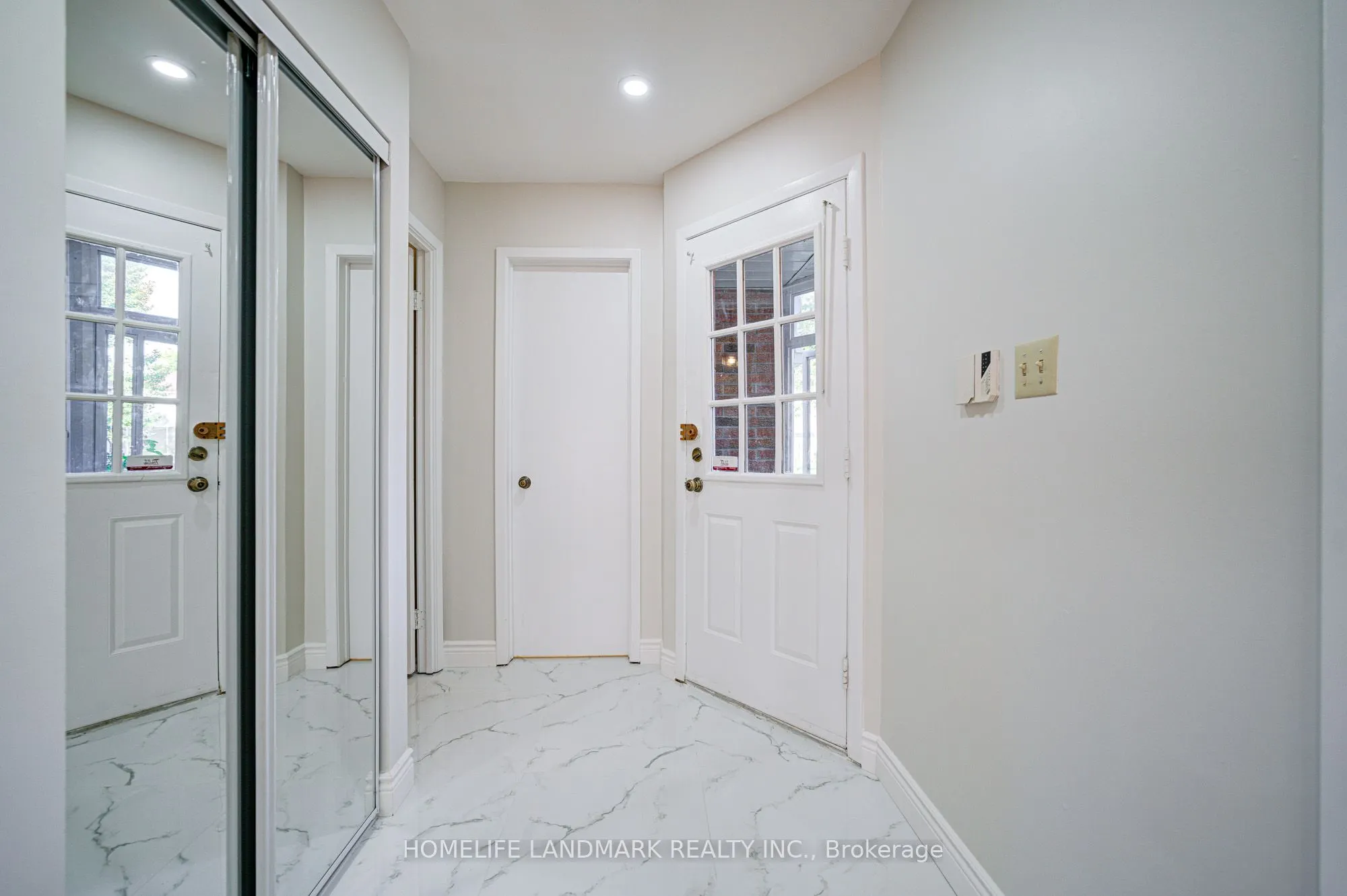 79 Sandyhook Square