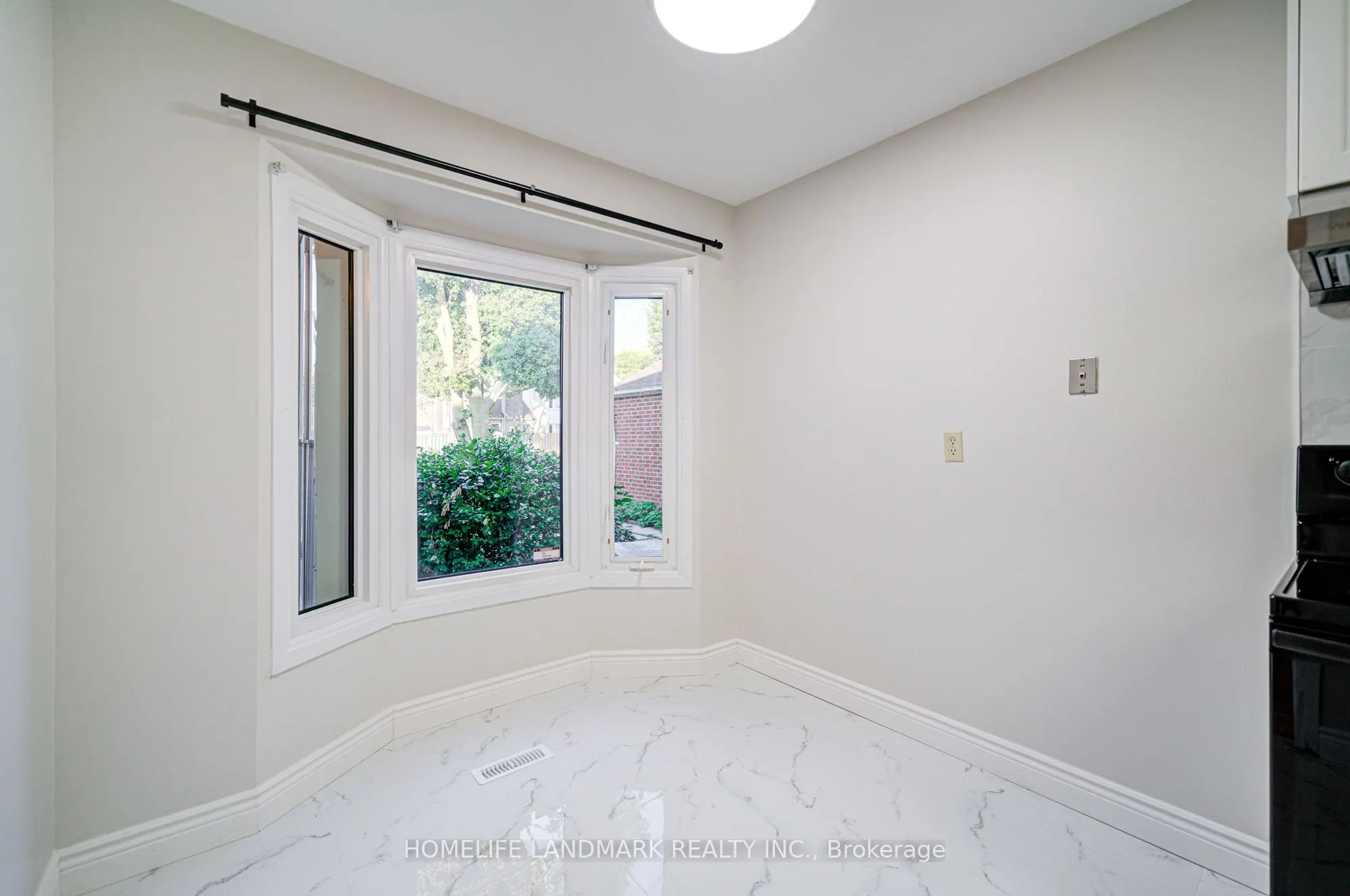 79 Sandyhook Square