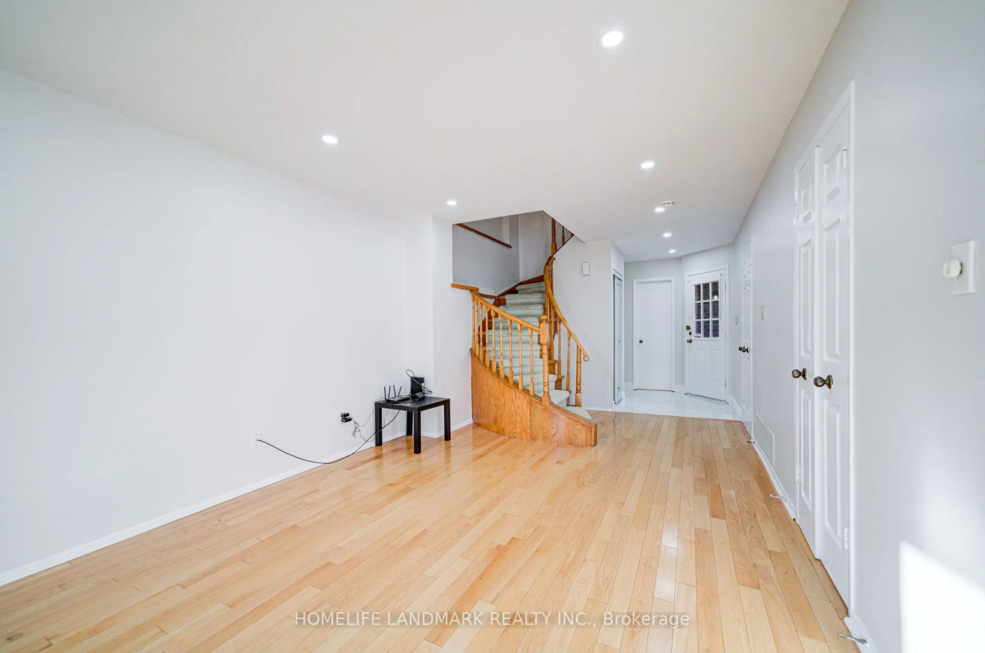 79 Sandyhook Square