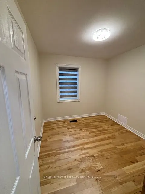 112 Portsdown Road, #Main