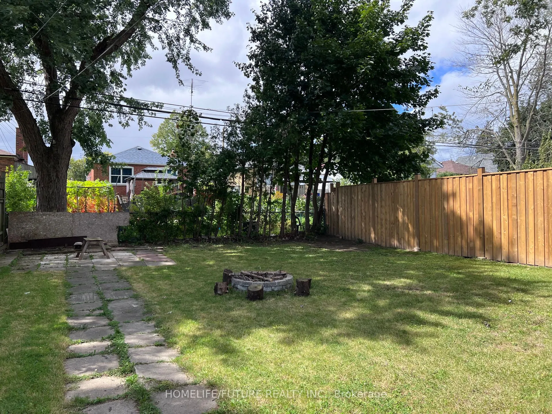 112 Portsdown Road, #Main