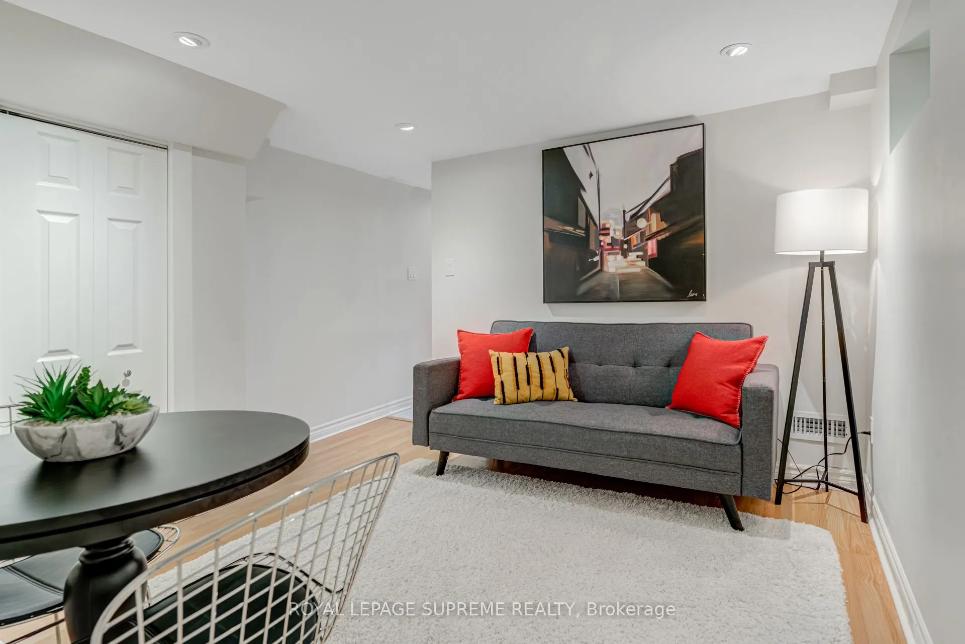 313 Cedarvale Avenue