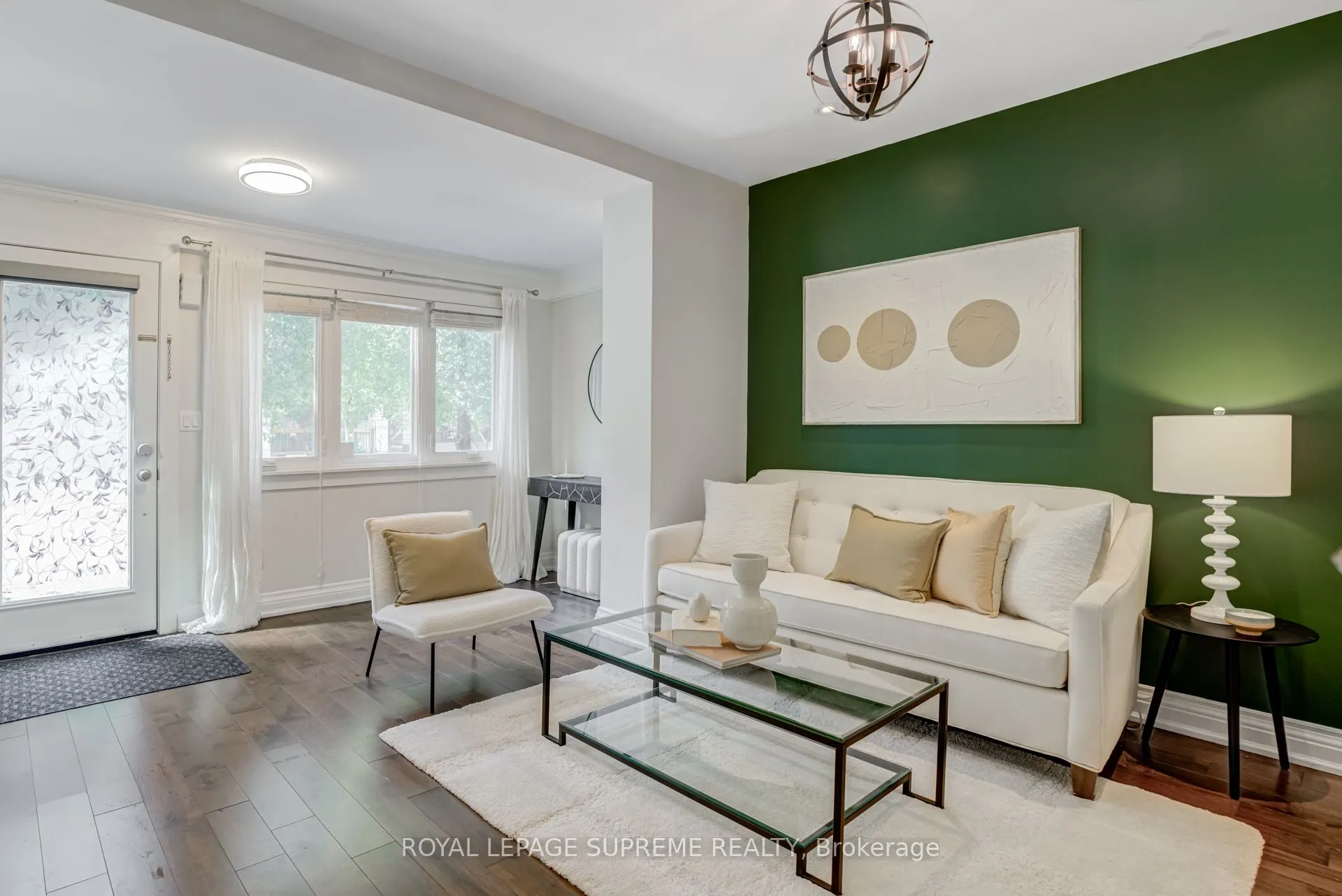 313 Cedarvale Avenue