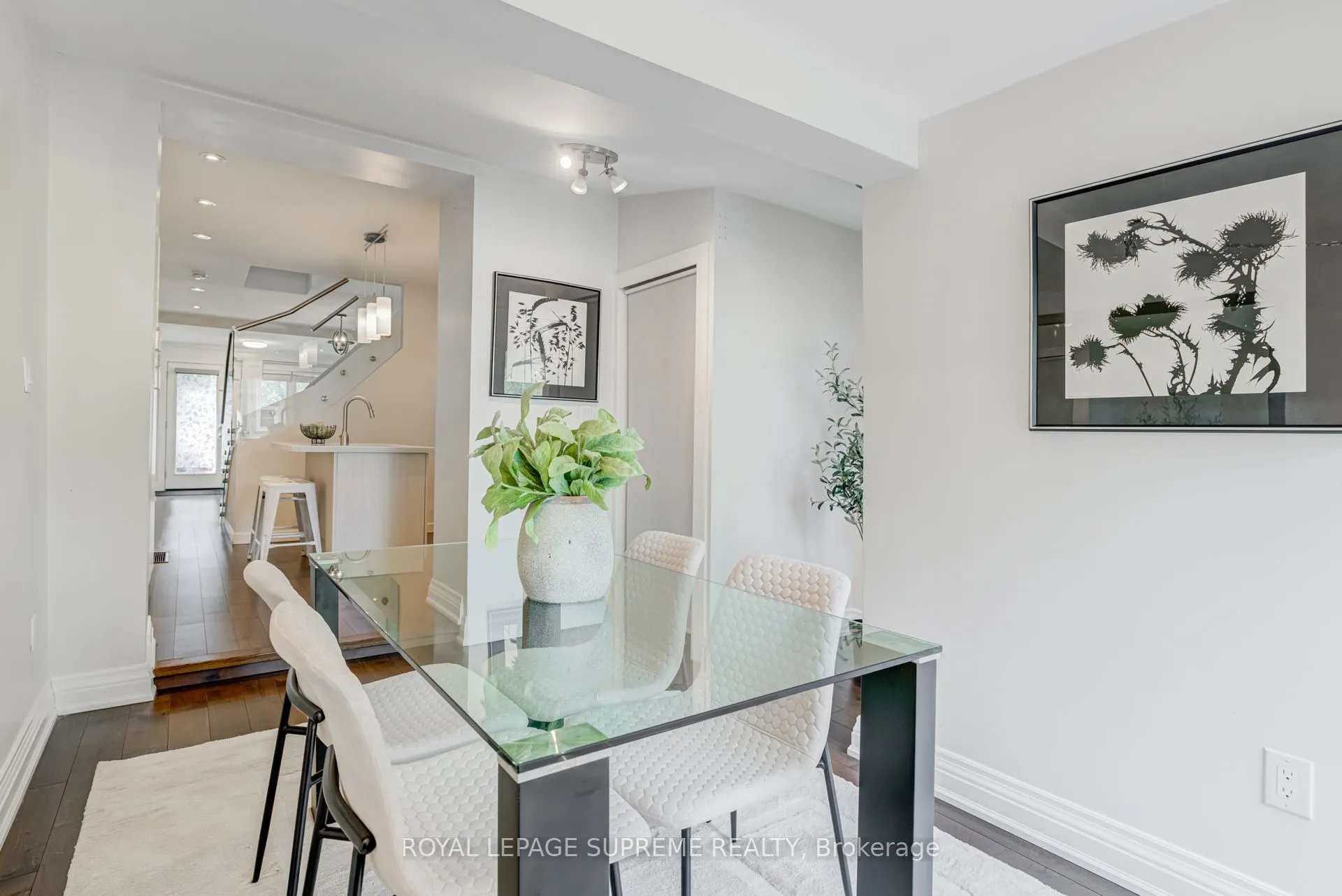 313 Cedarvale Avenue