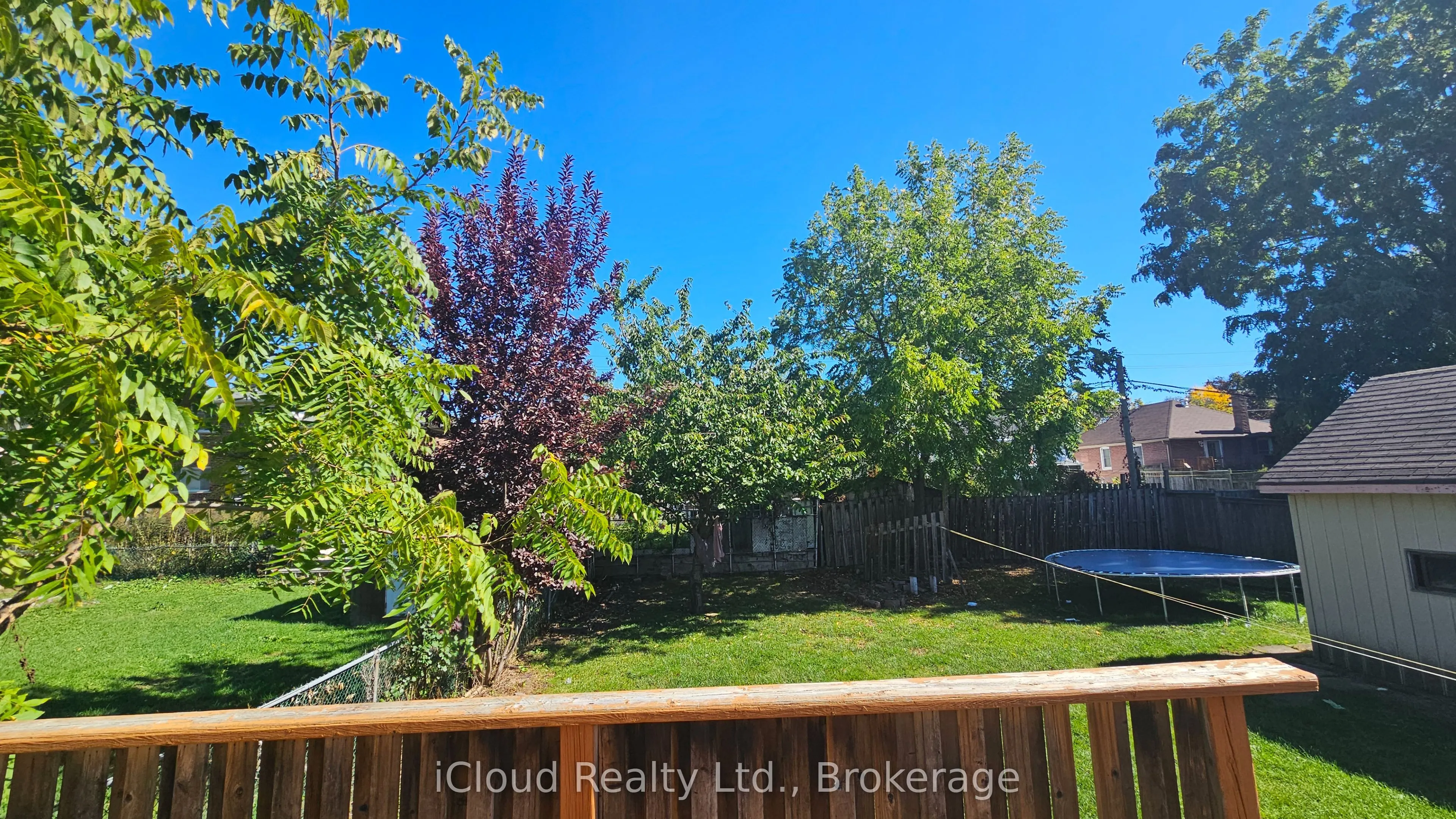 111 Bexhill Avenue, #Main