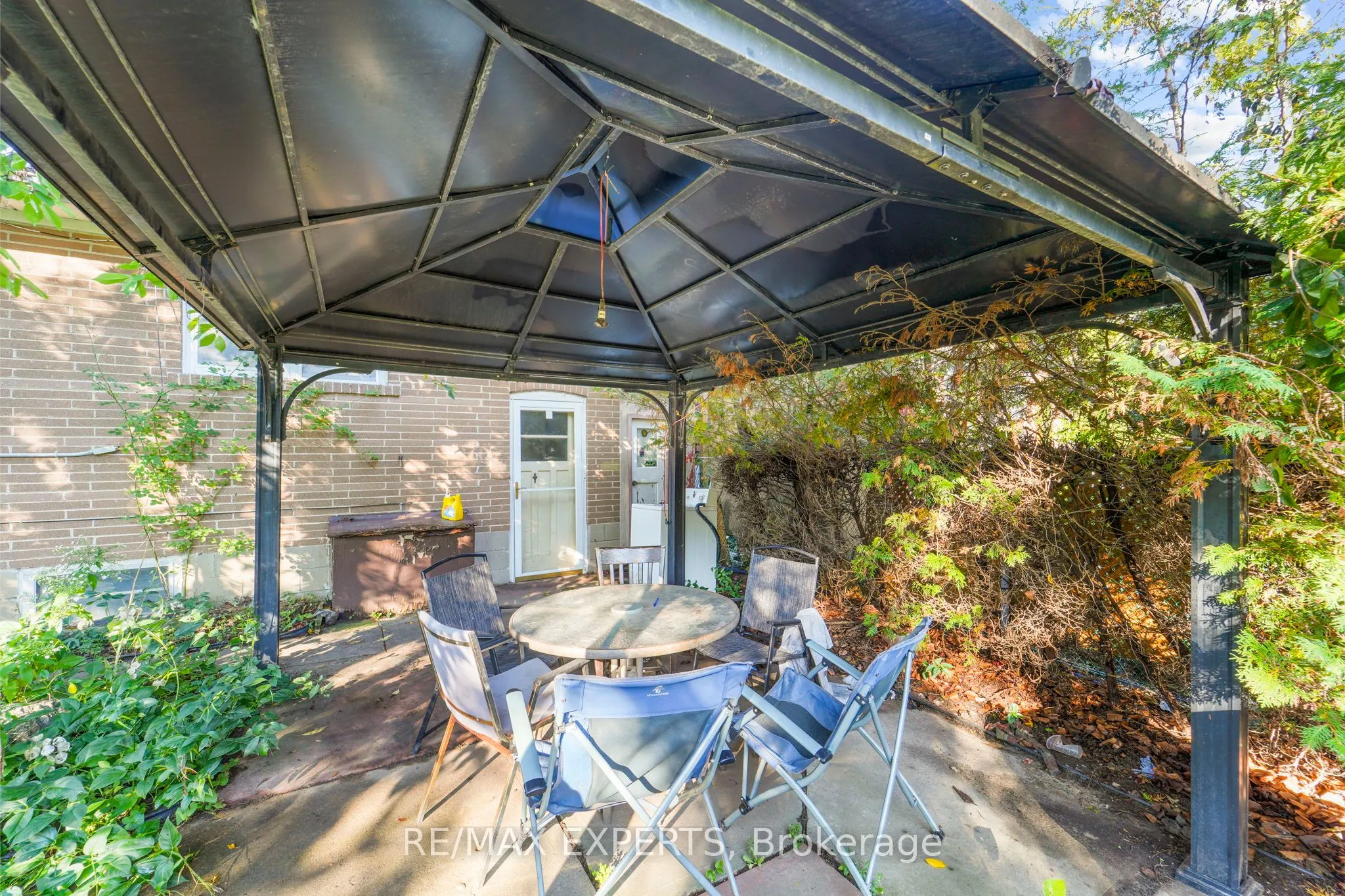19 Duncombe Boulevard