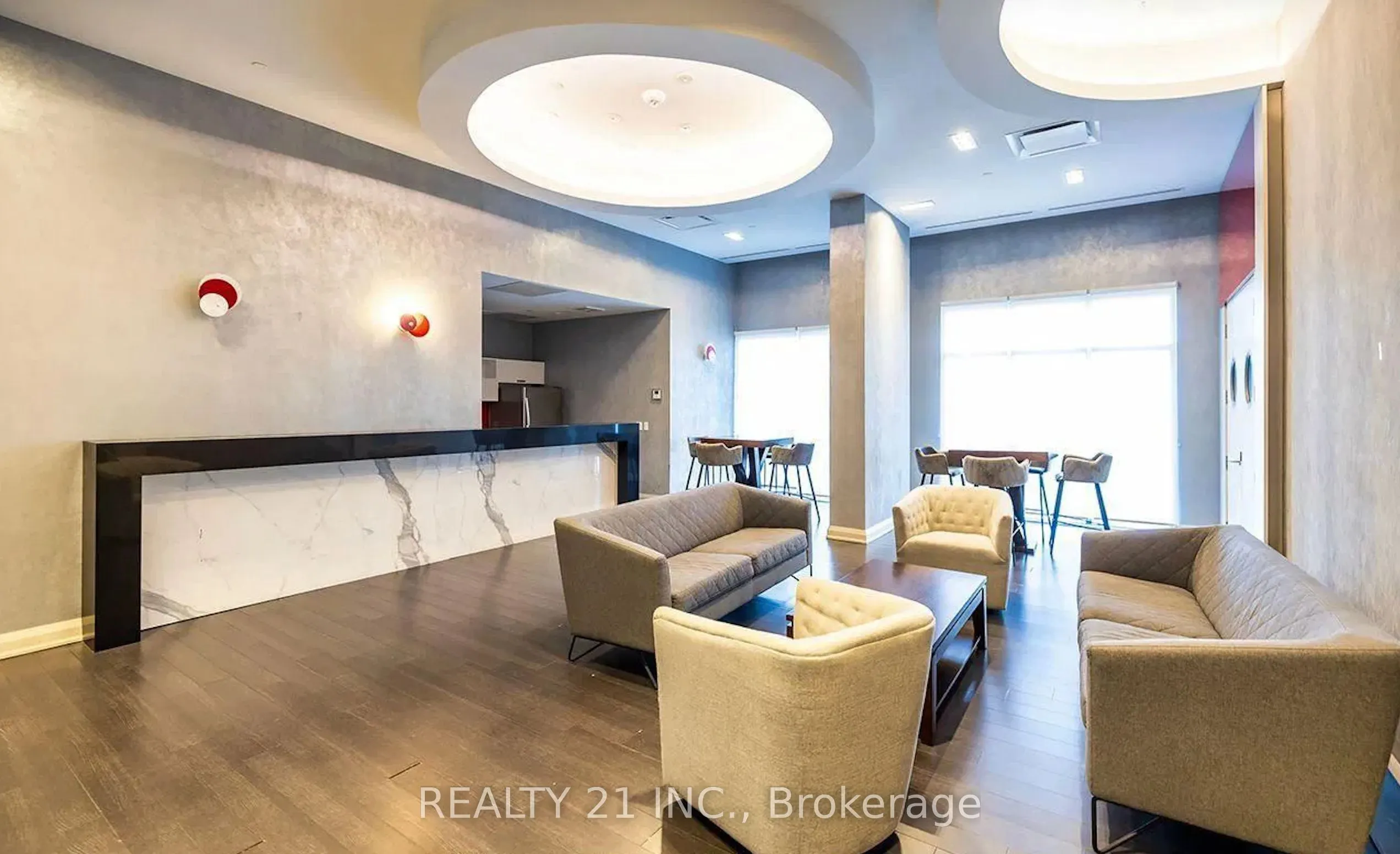 30 Meadowglen Place, #519