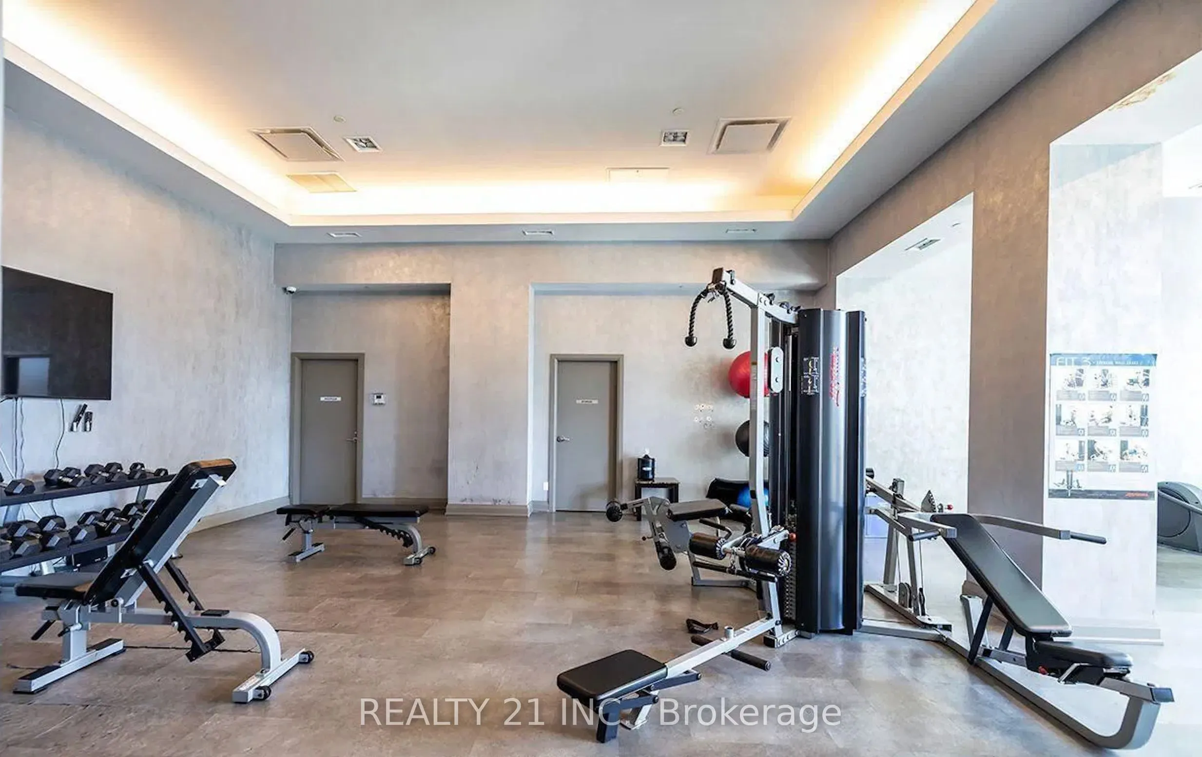 30 Meadowglen Place, #519