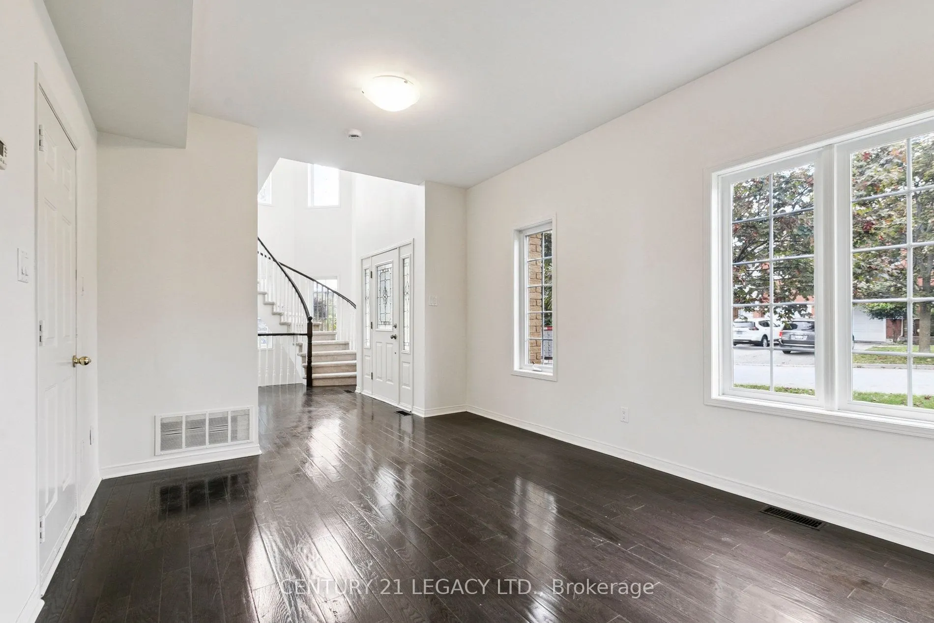 1 Brimforest Gate