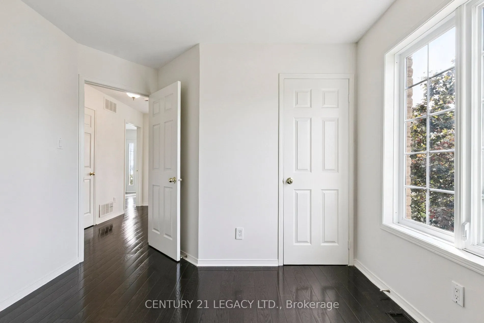 1 Brimforest Gate