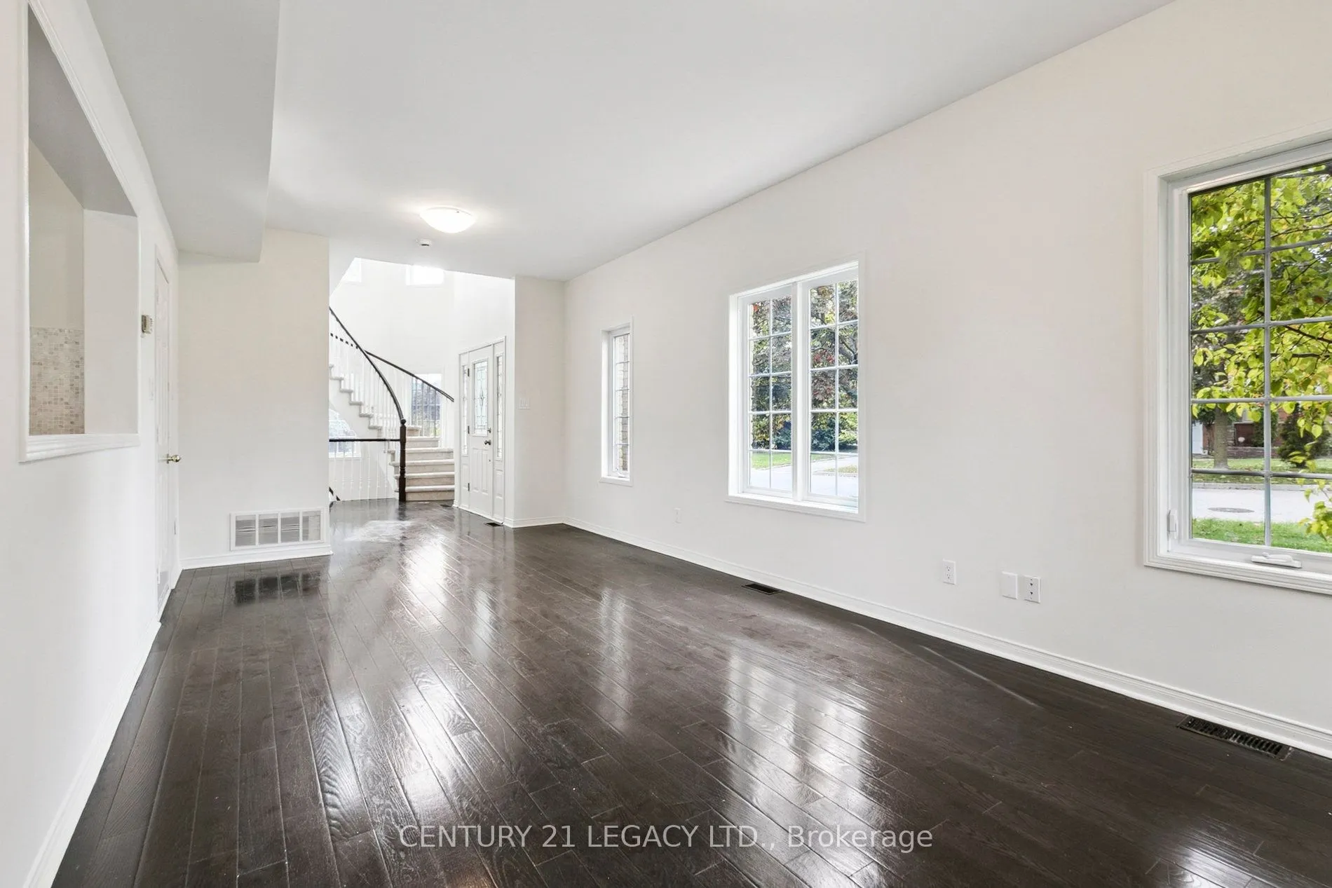 1 Brimforest Gate