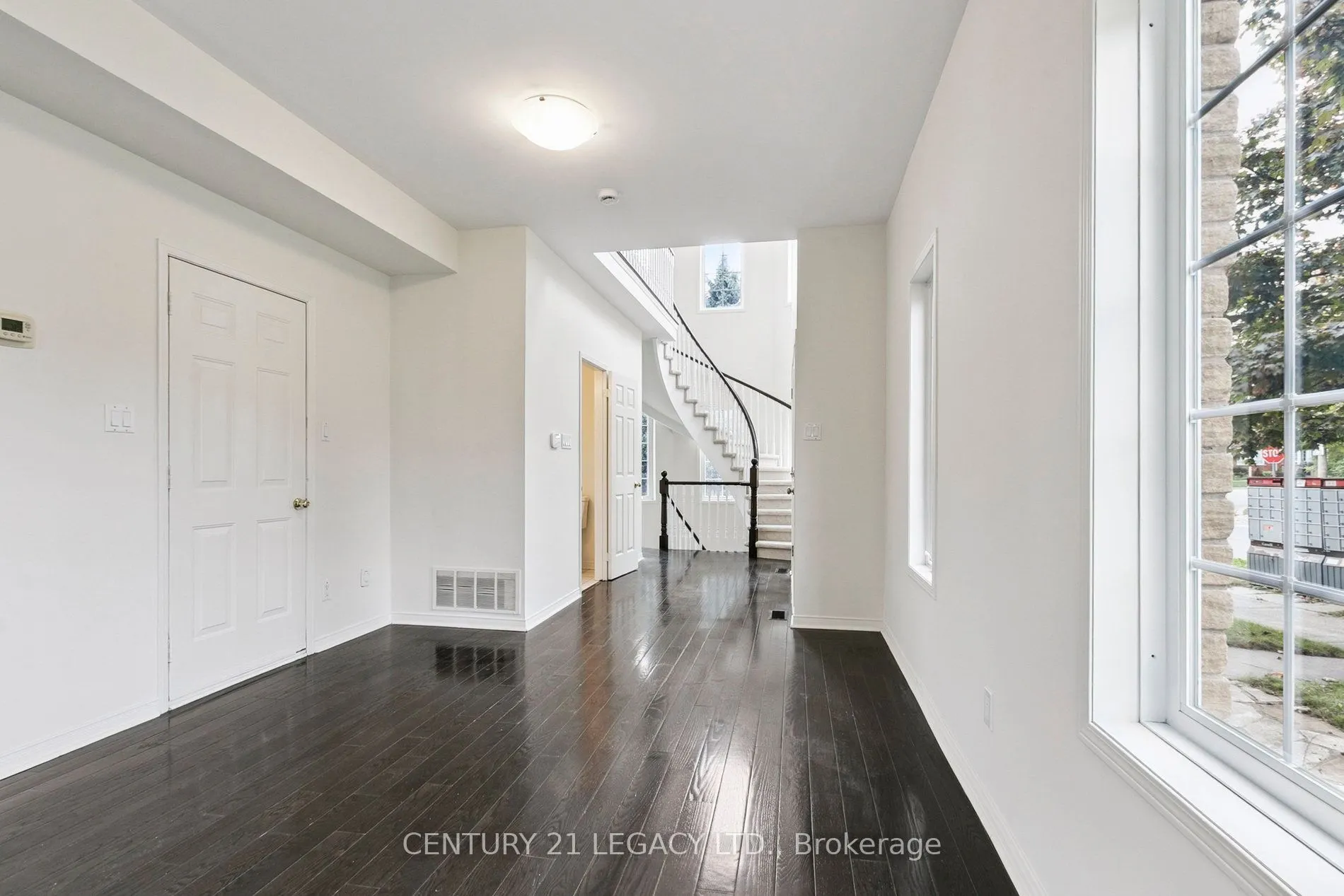 1 Brimforest Gate
