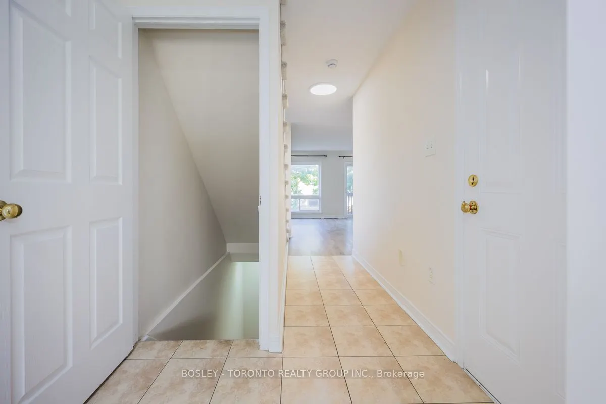 93 Wilkes Crescent