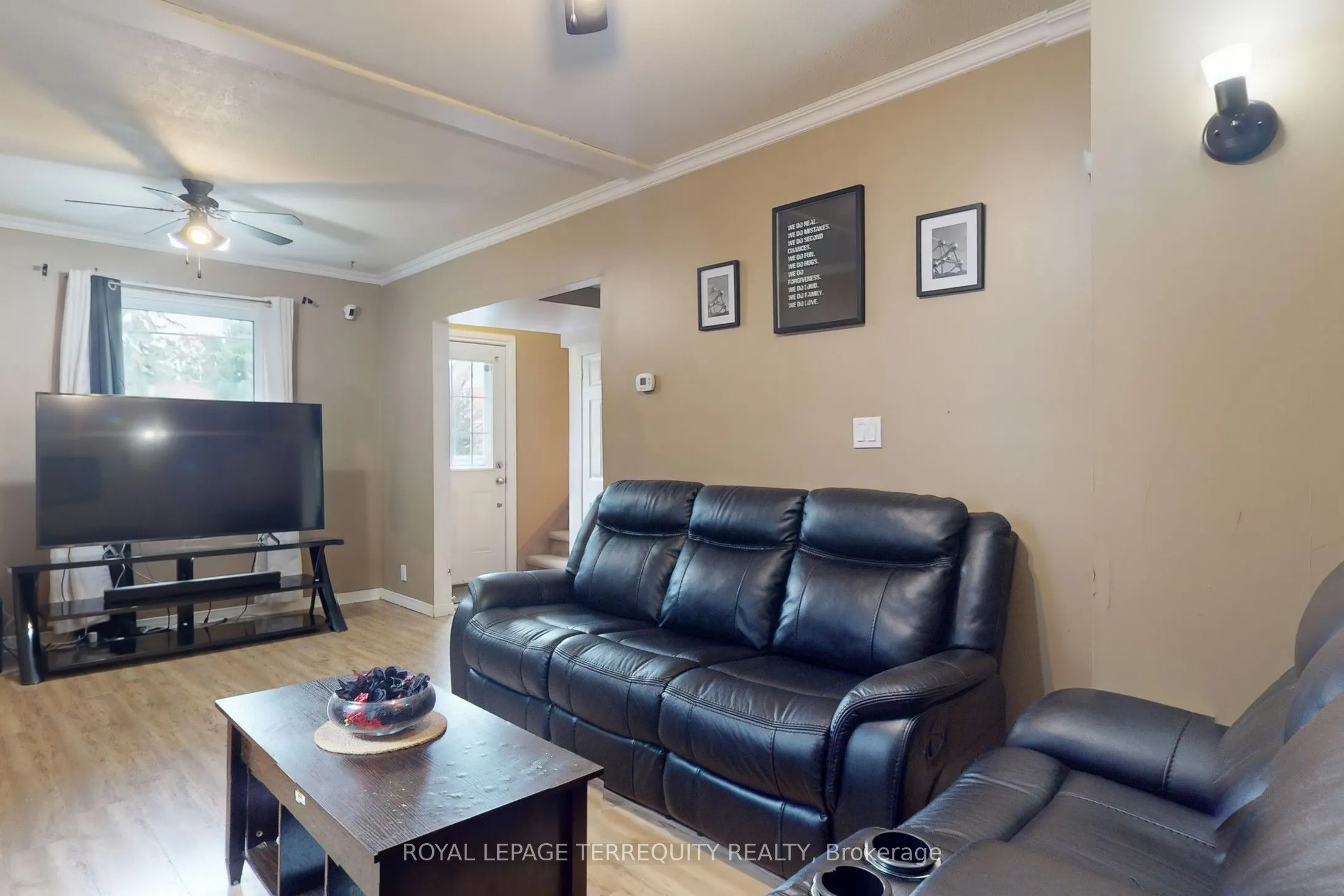 104 Park Road S