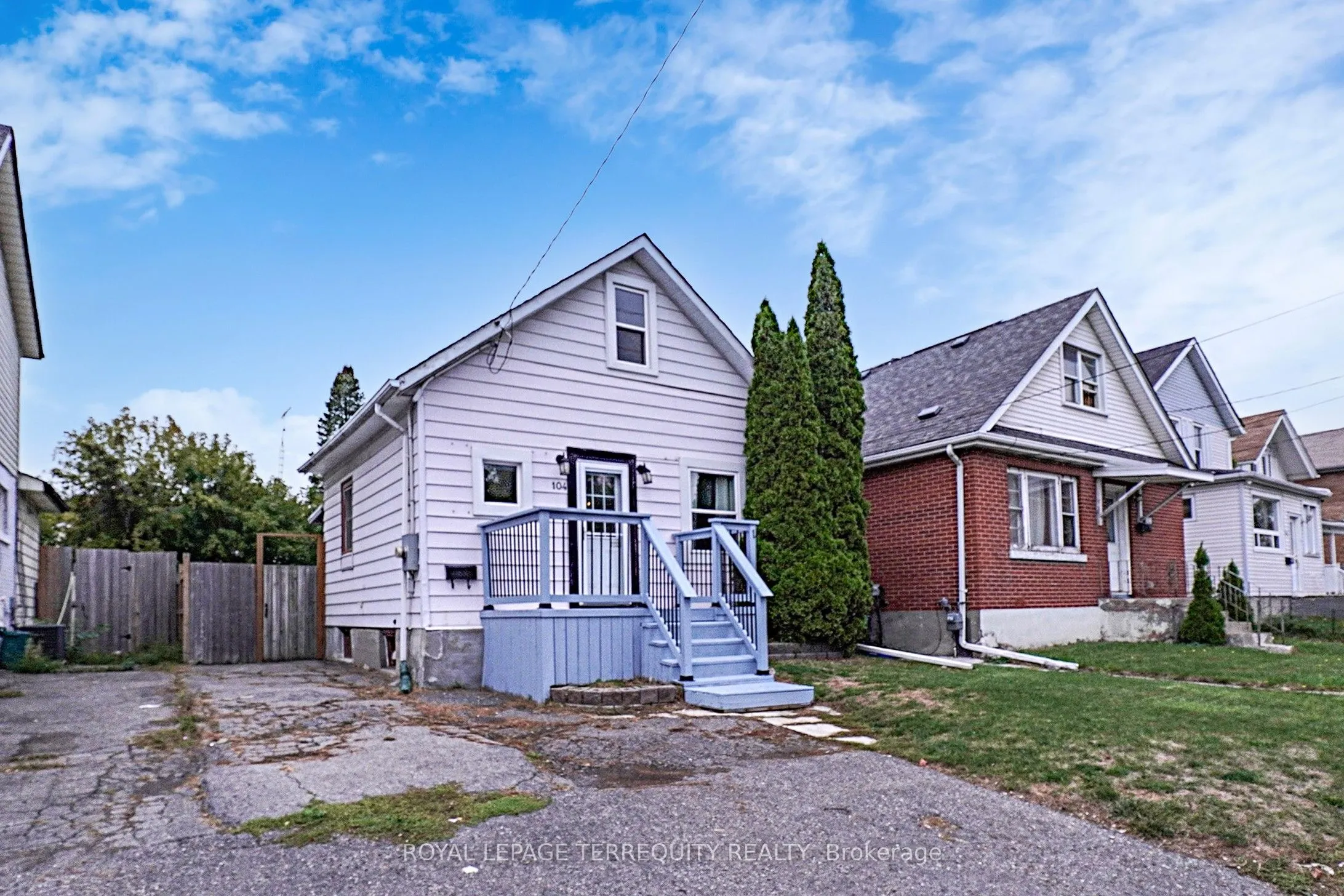 104 Park Road S