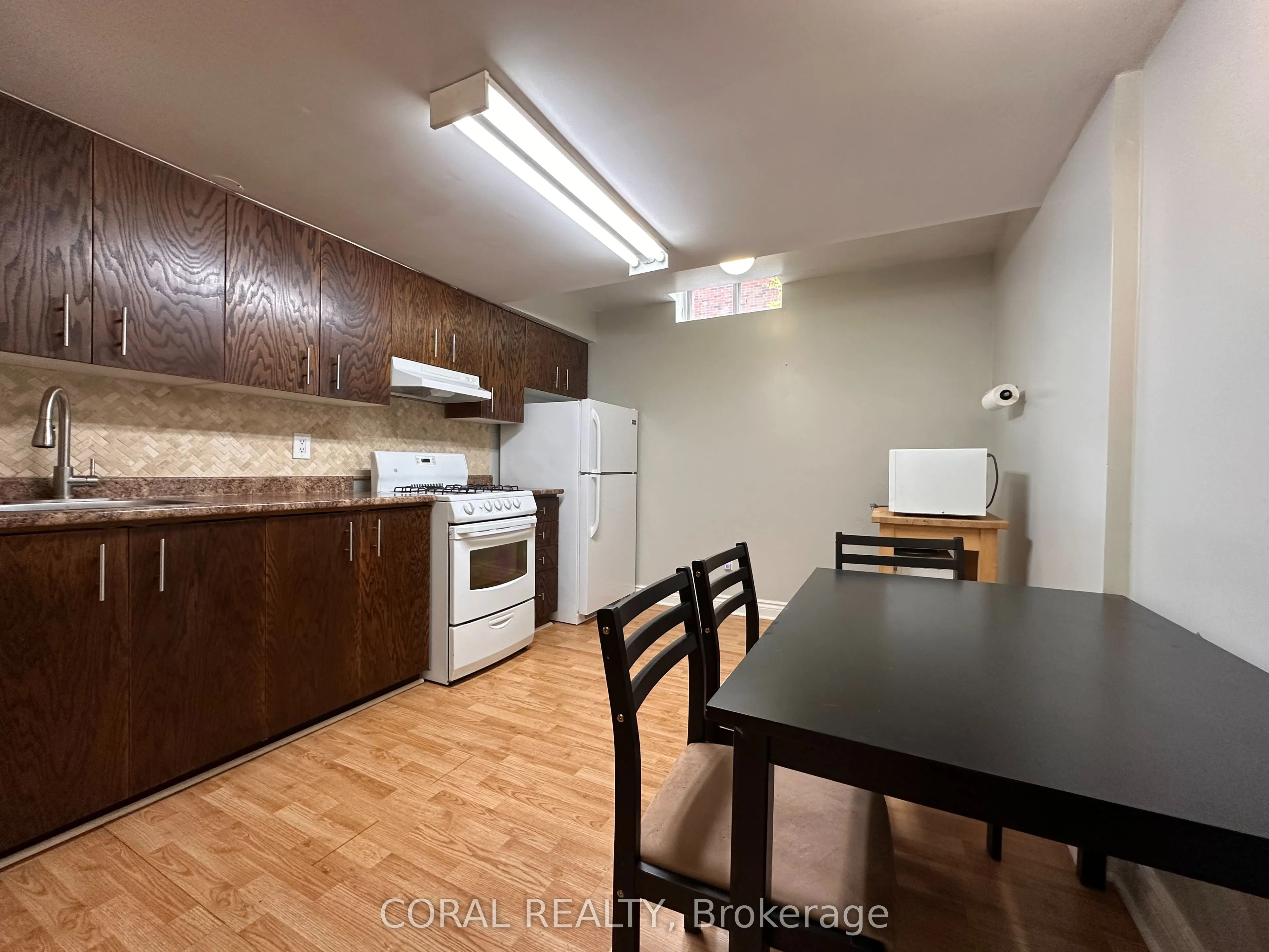 5296 Lawrence Avenue E, #Lower Only
