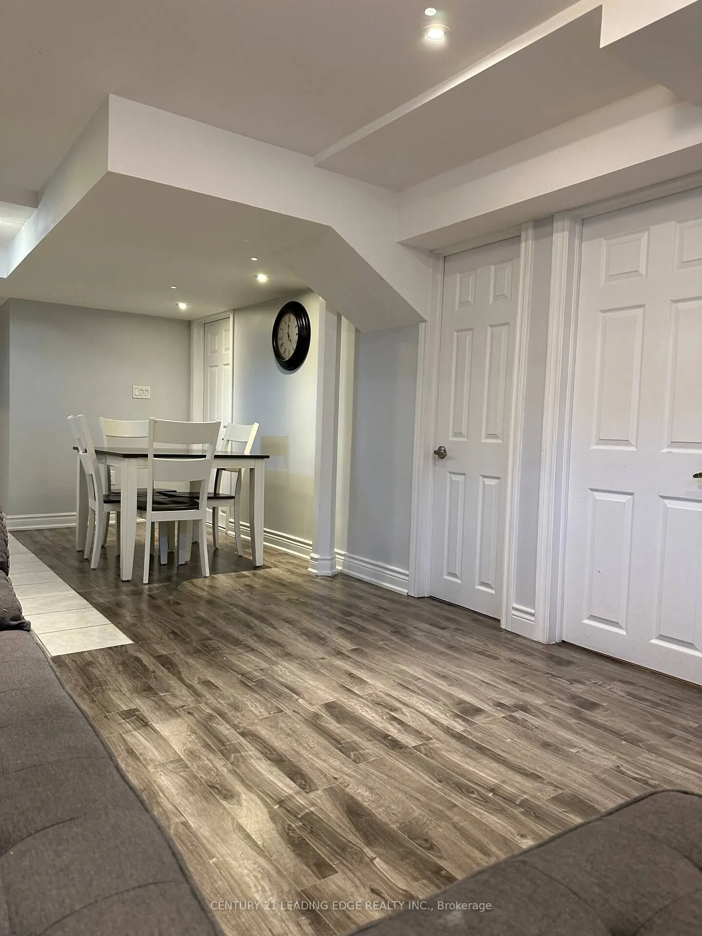 20 Snowy Owl Way