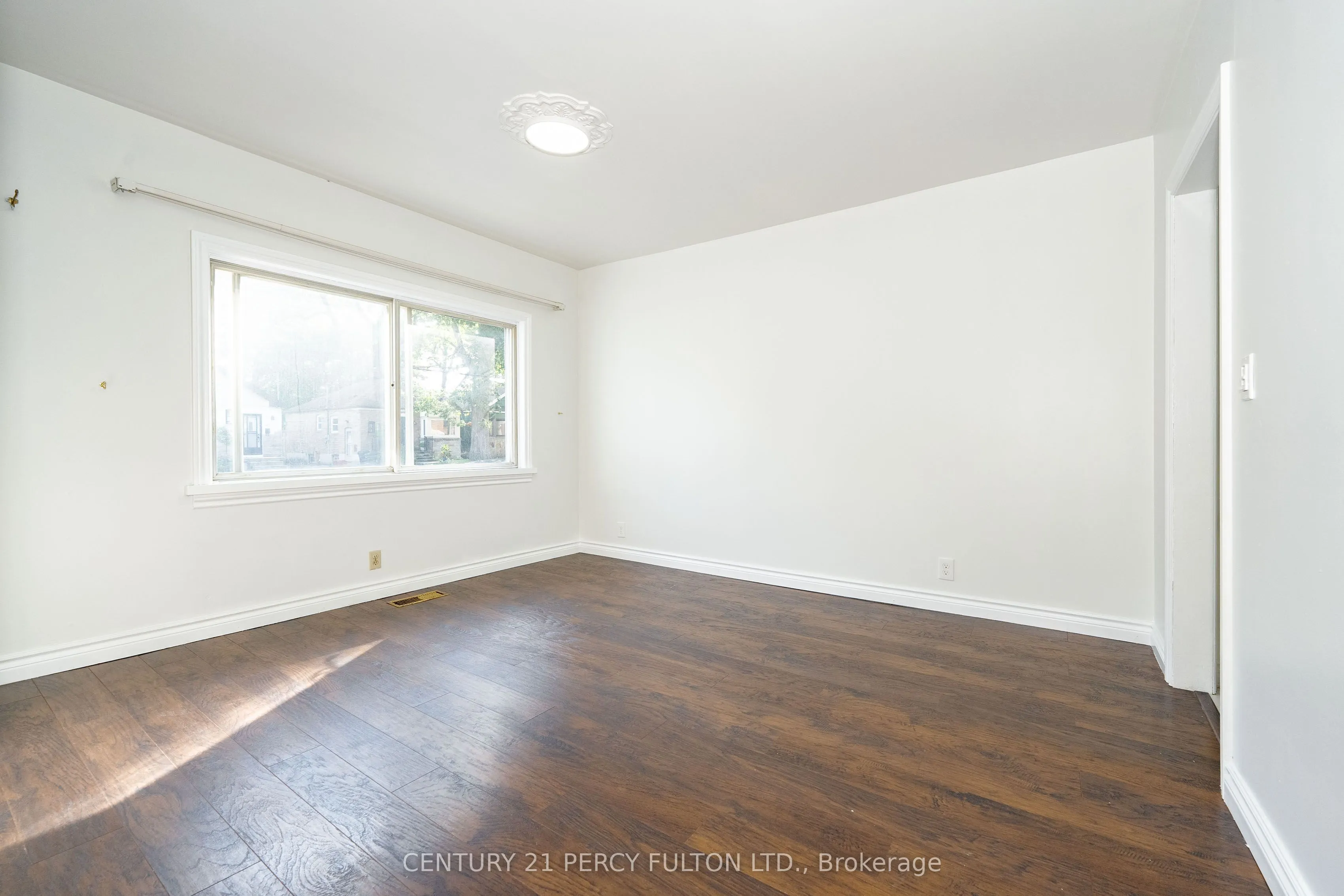 34 Mcdonald Avenue