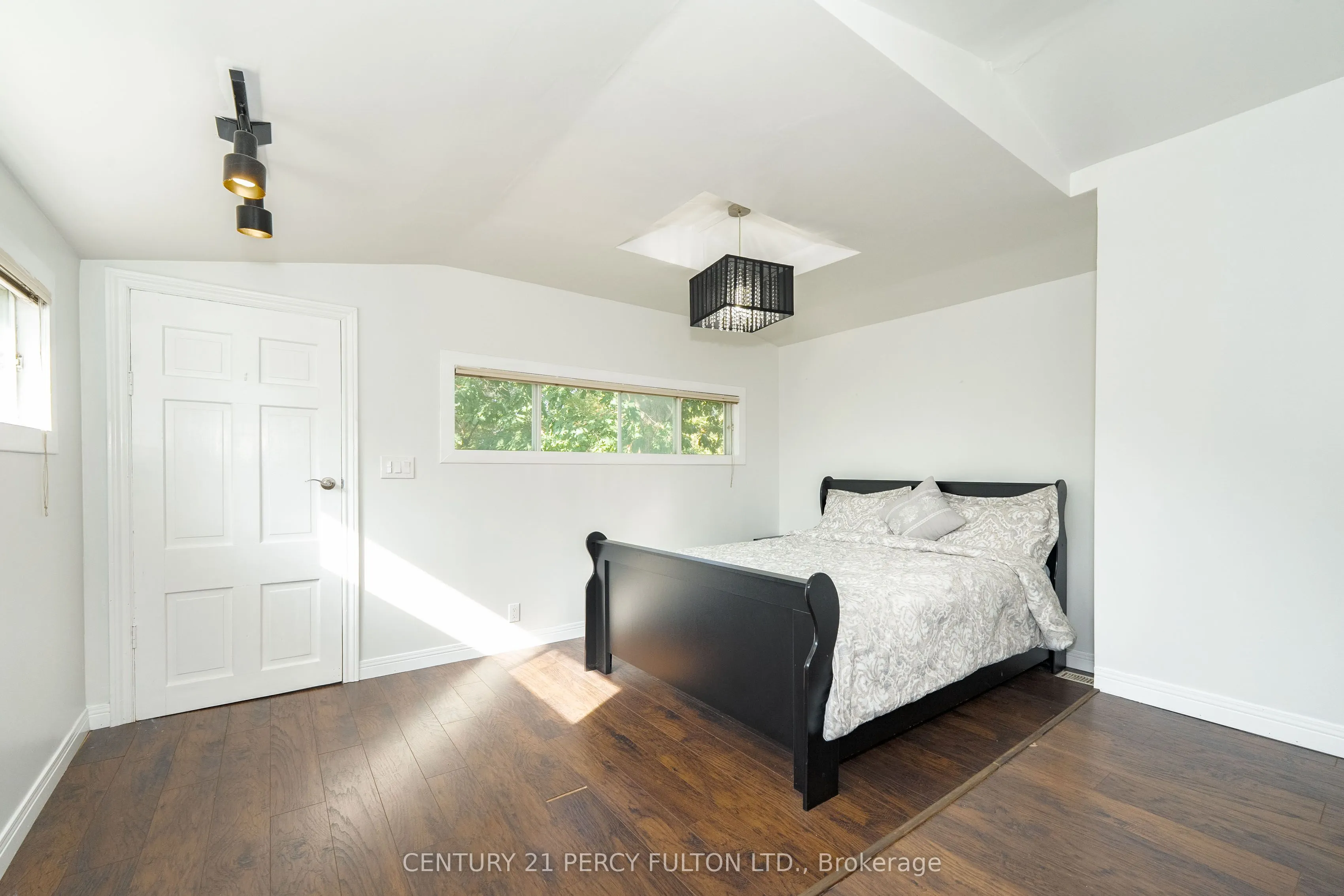 34 Mcdonald Avenue