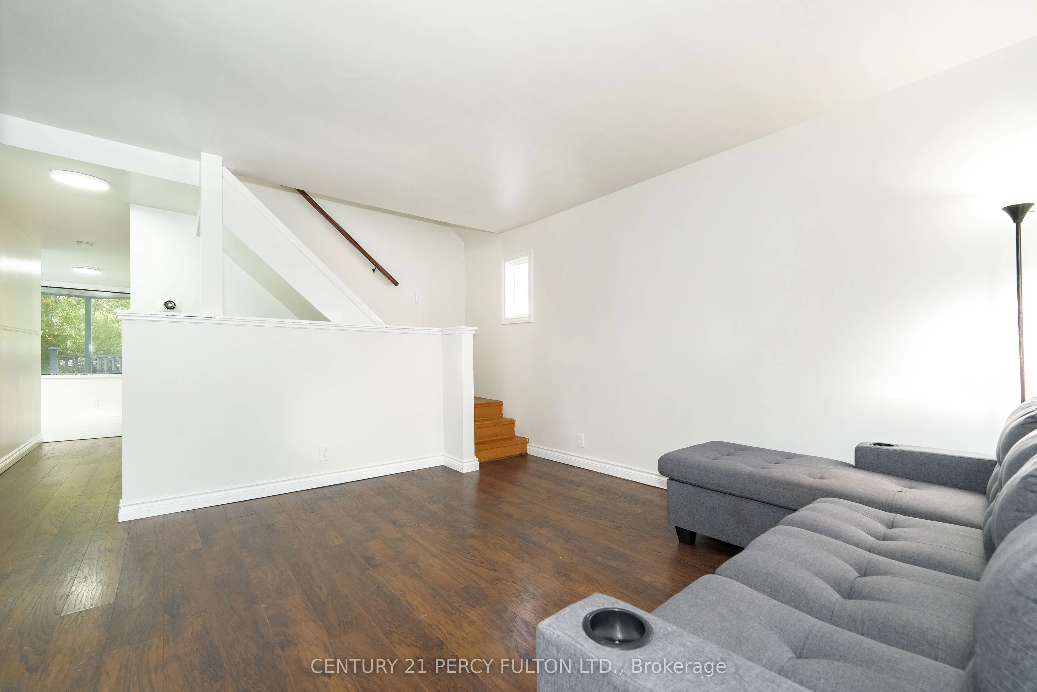 34 Mcdonald Avenue