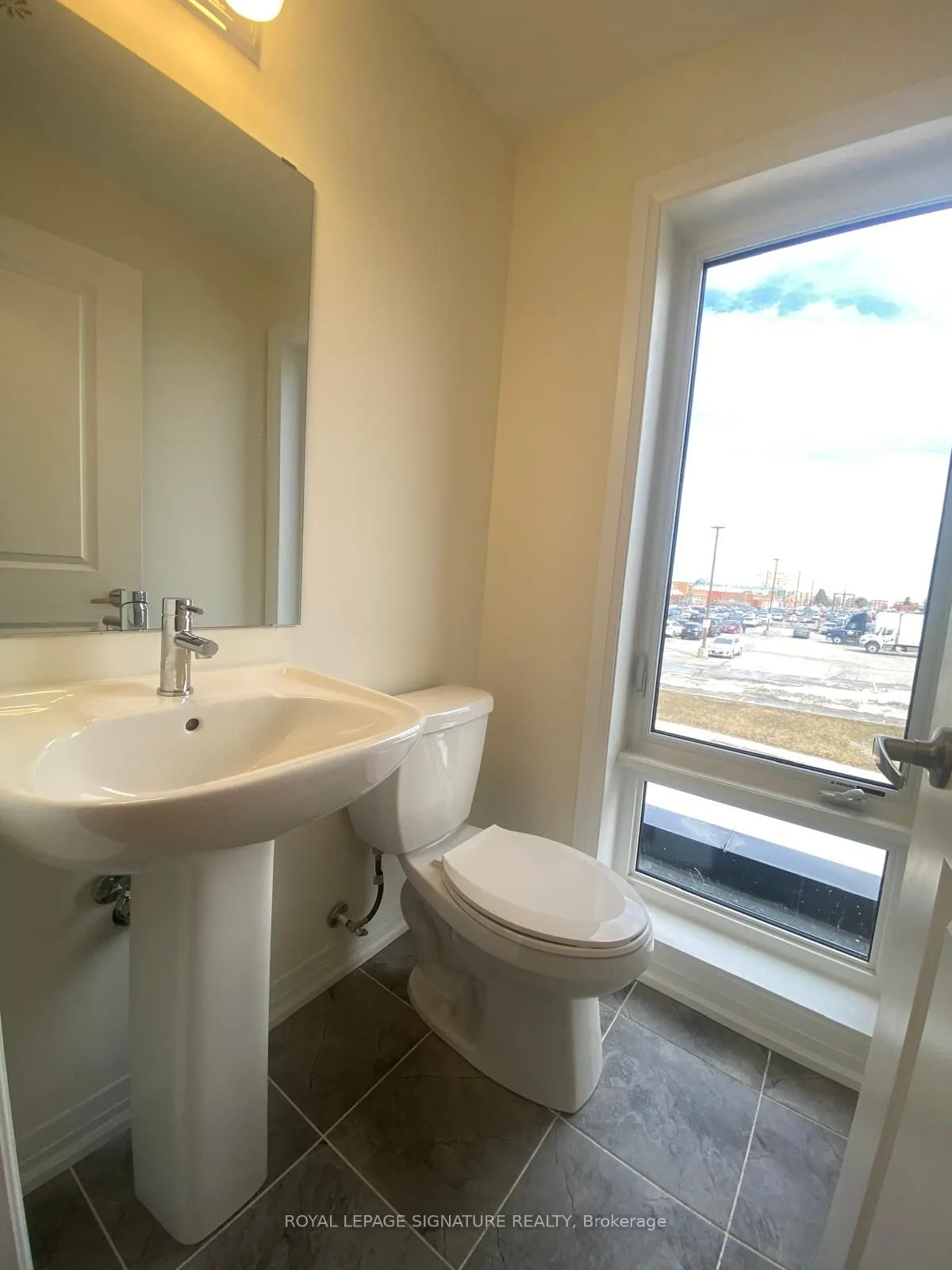 10 Liben Way, #23