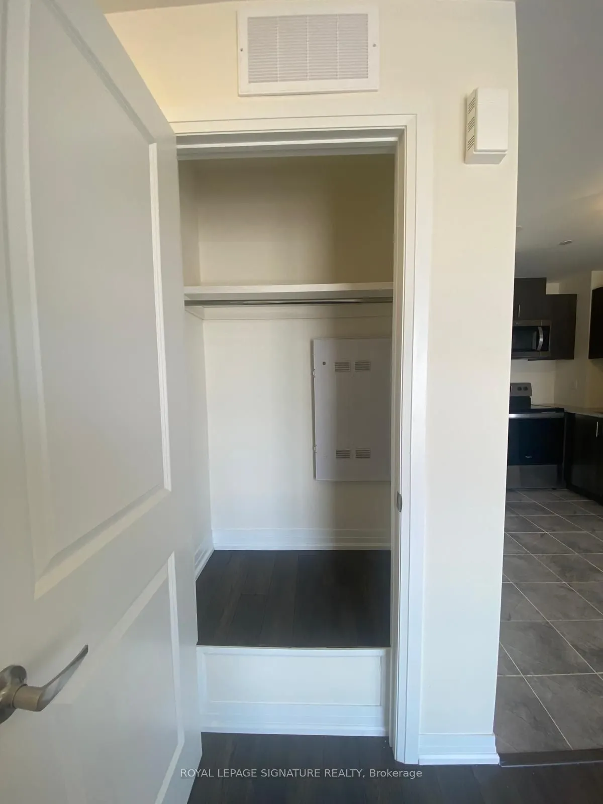 10 Liben Way, #23
