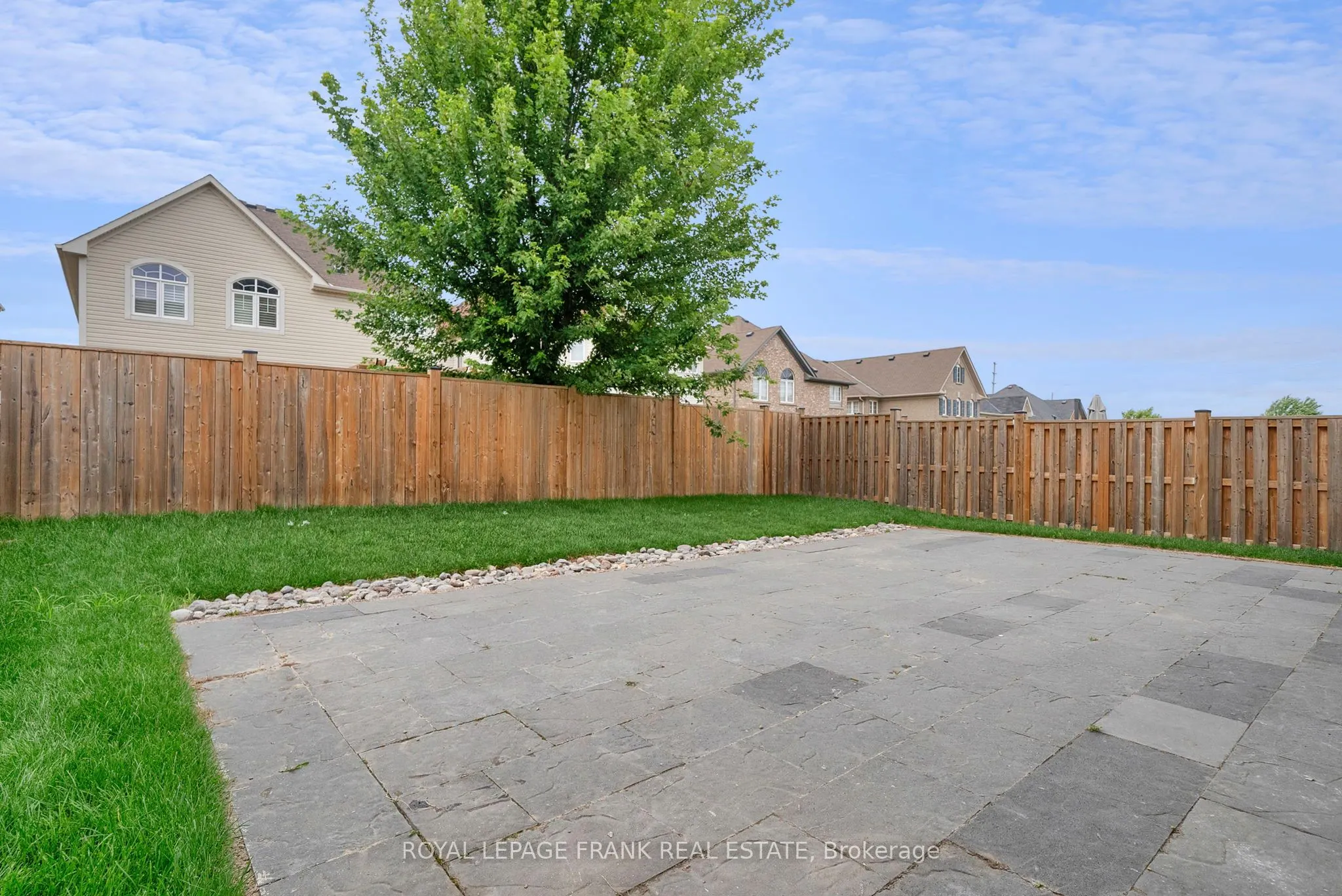 85 Butson Crescent