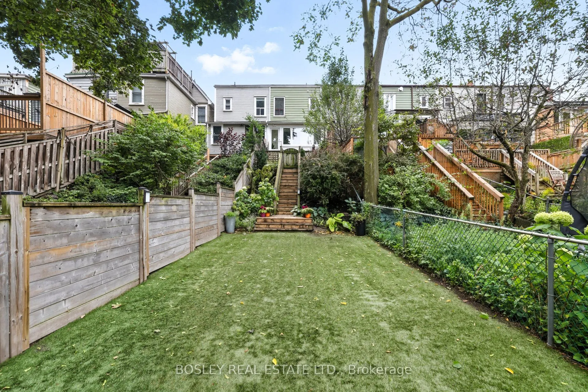 90 Withrow Avenue