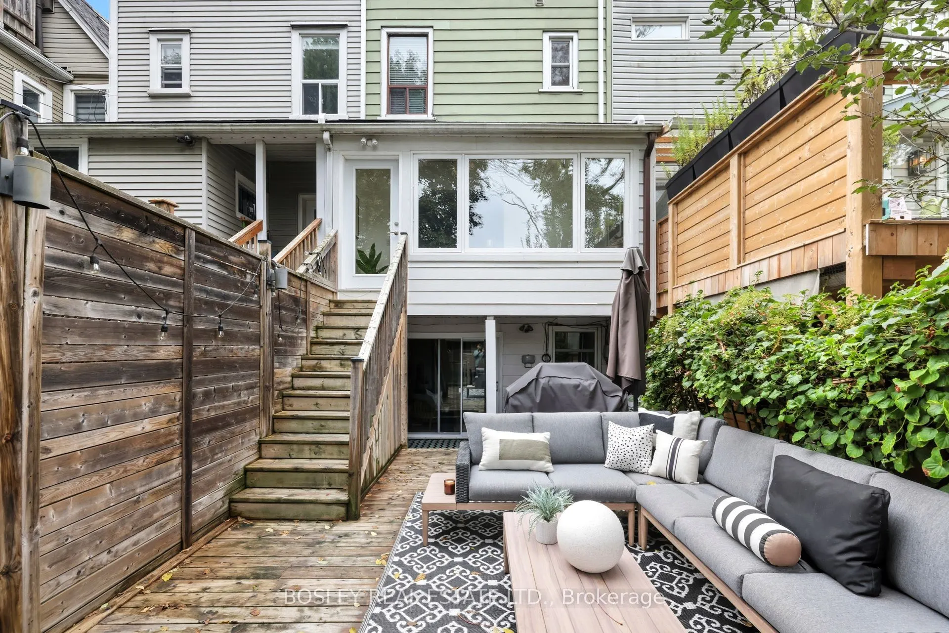 90 Withrow Avenue