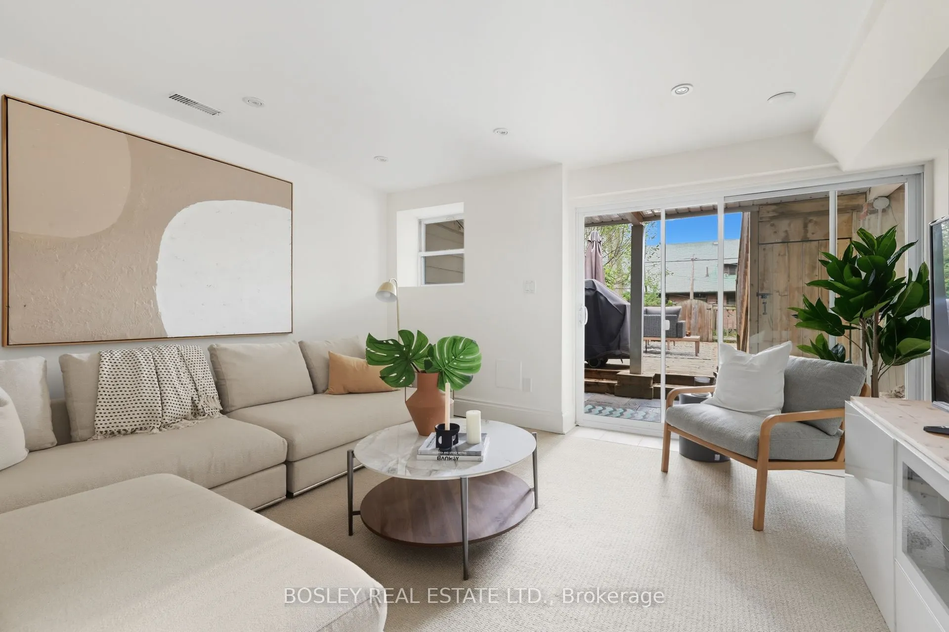 90 Withrow Avenue