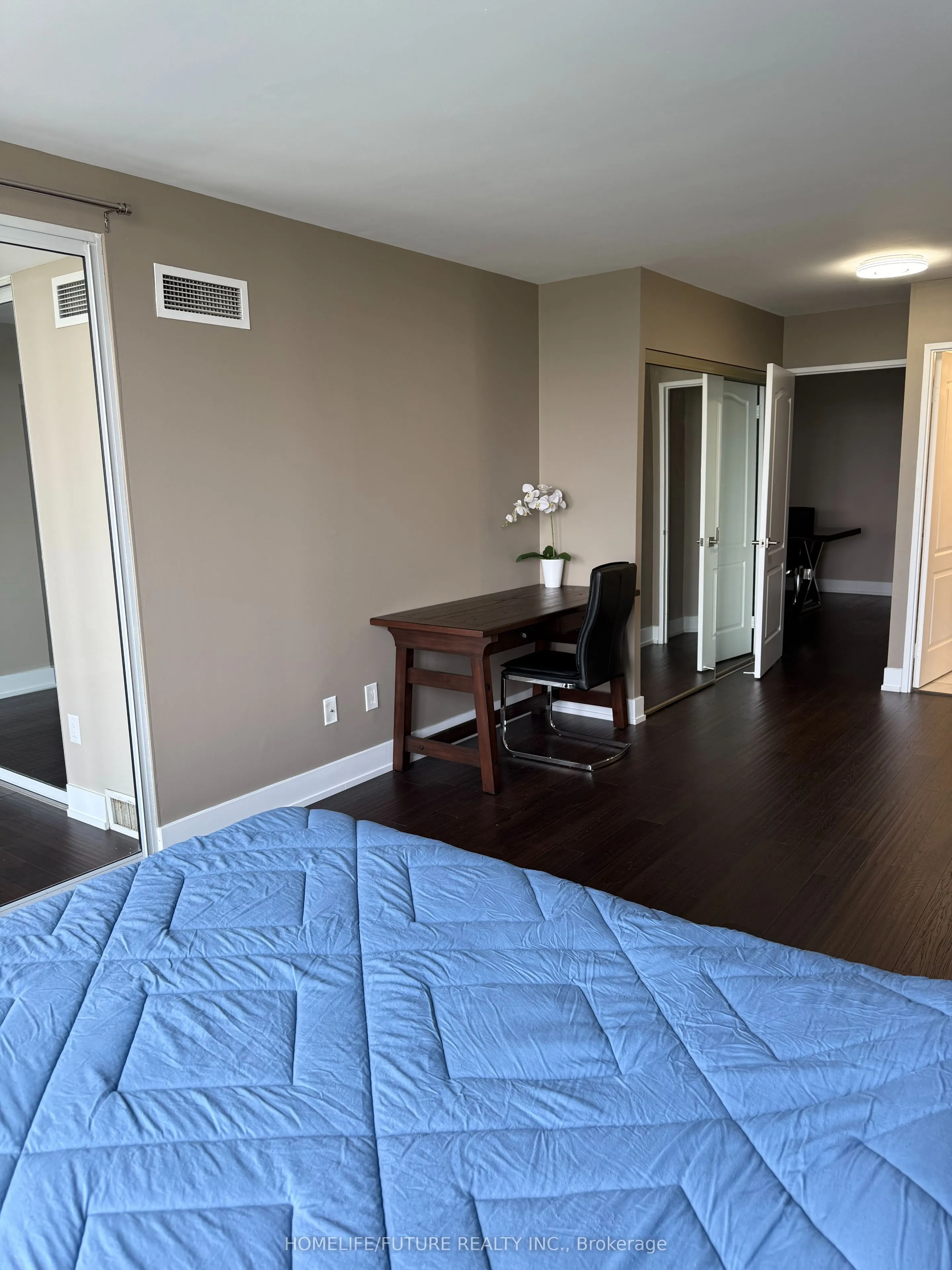 1 Greystone Walk Drive, #579