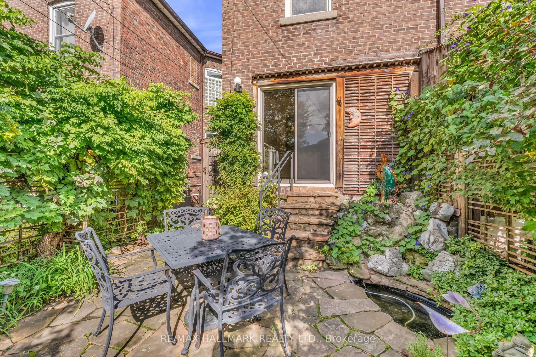 63 Eastmount Avenue