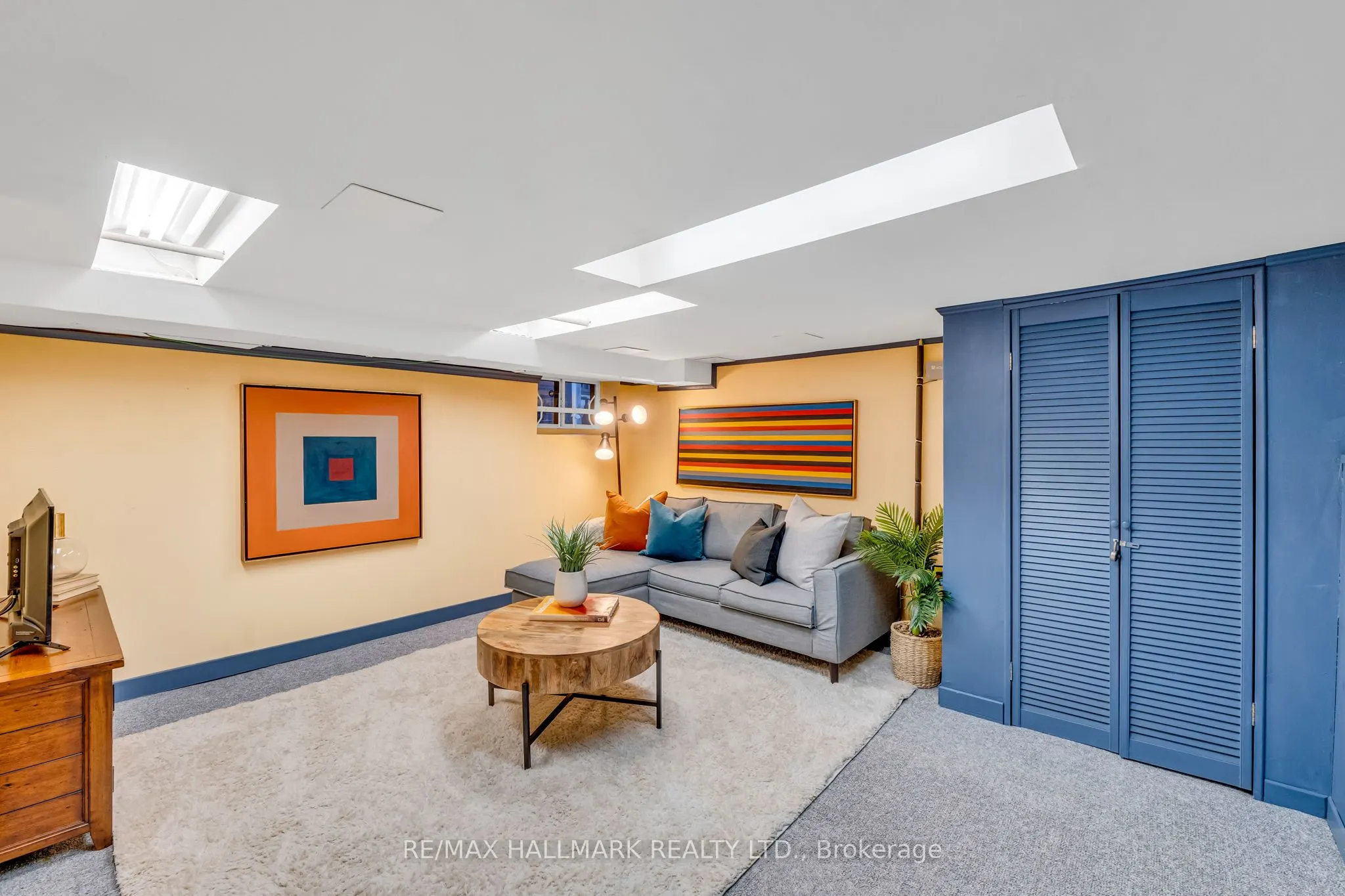 63 Eastmount Avenue