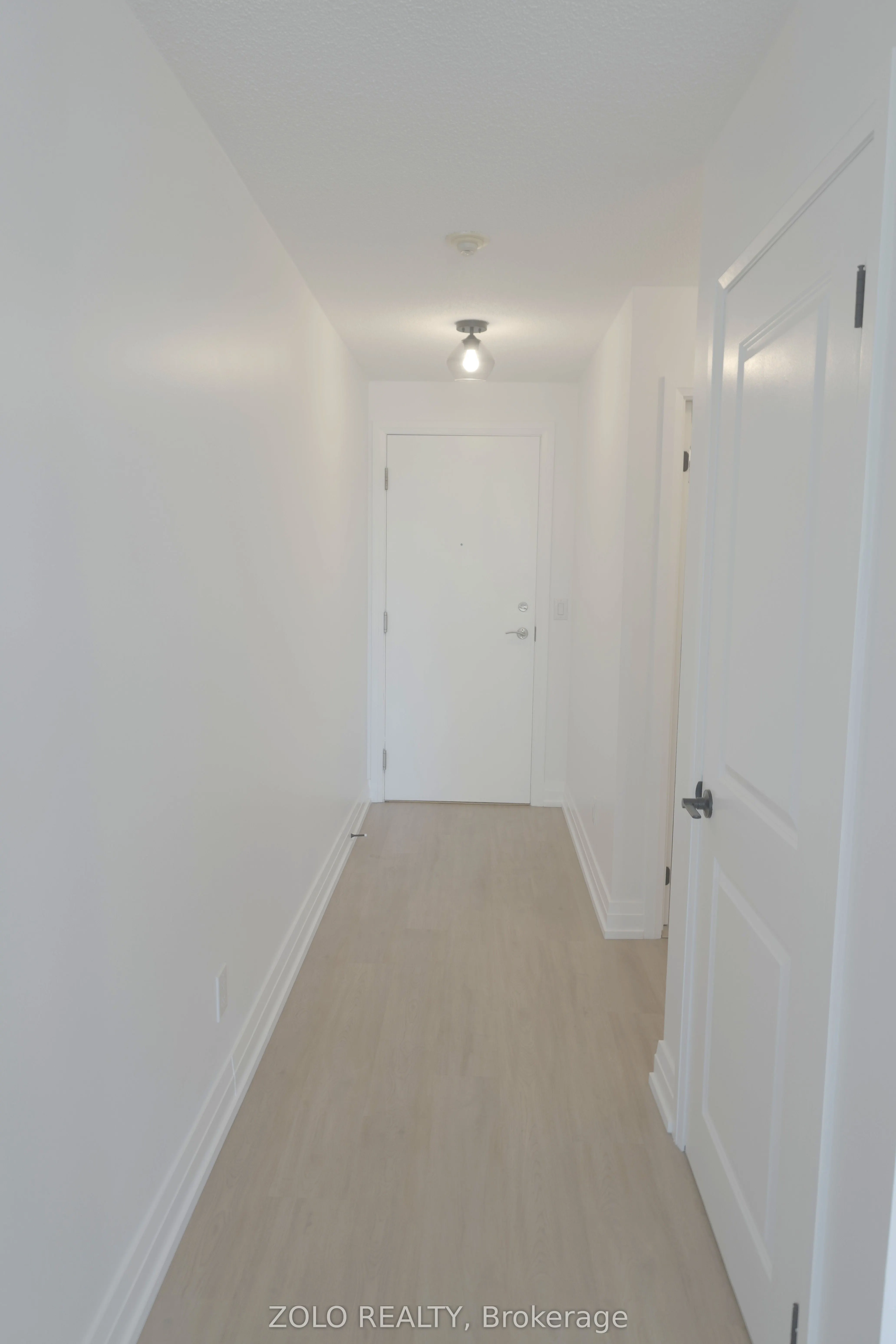 3650 Kingston Road, #805