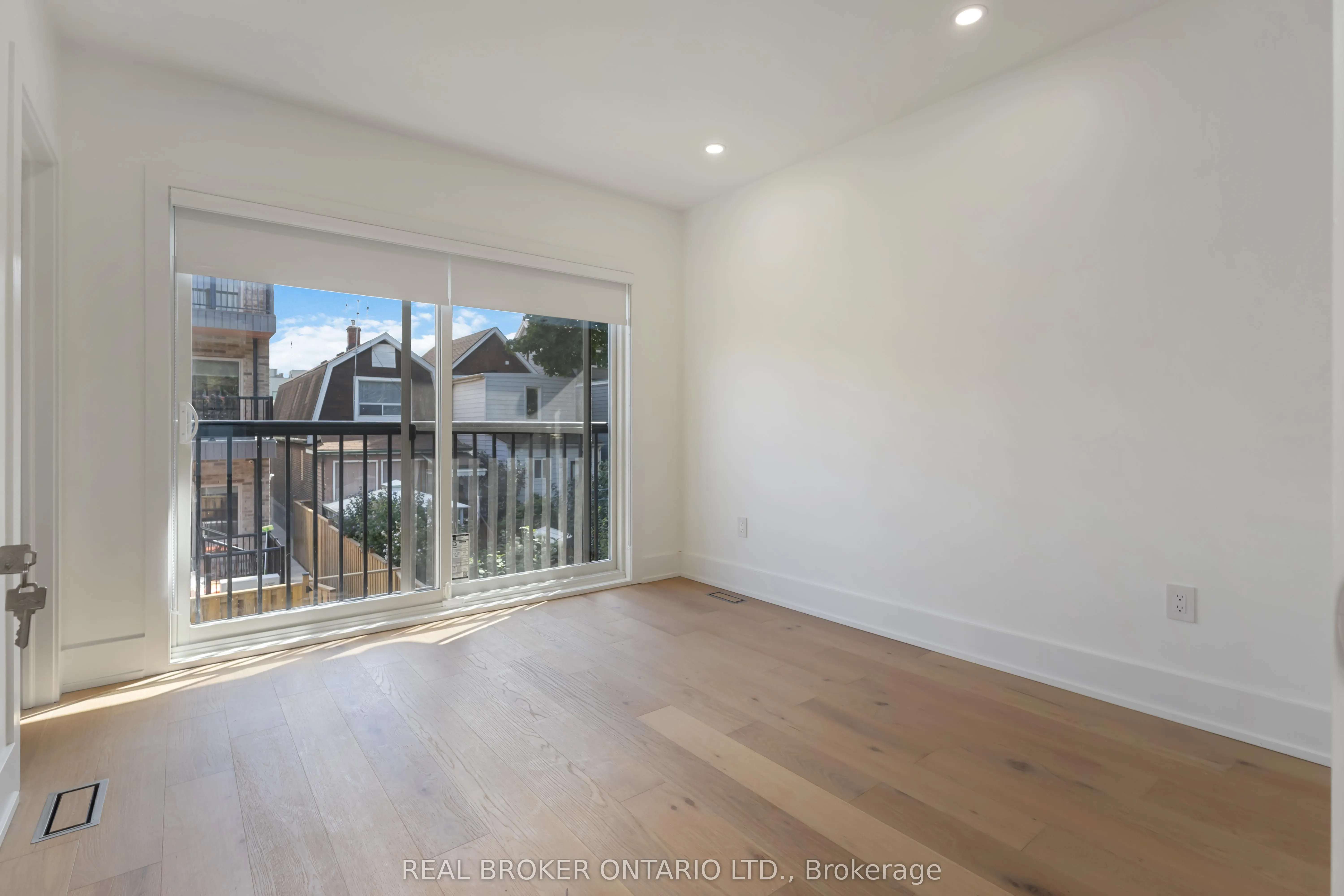 72 Jones Avenue, #Unit L