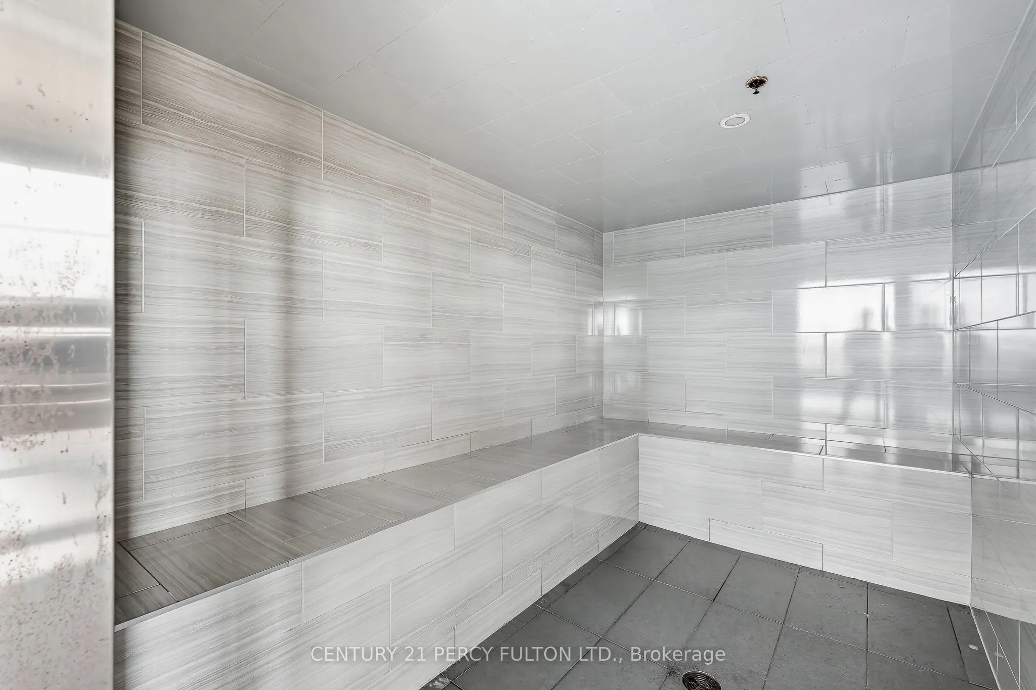 1215 Bayly Street, #1308