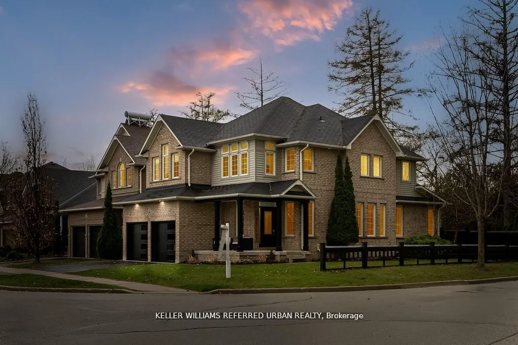 2 Thistledown Crescent