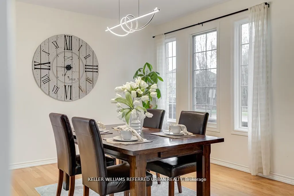 2 Thistledown Crescent