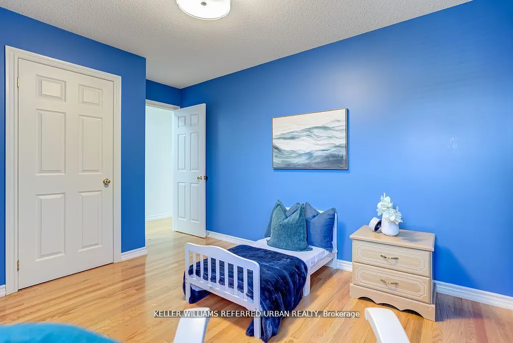 2 Thistledown Crescent