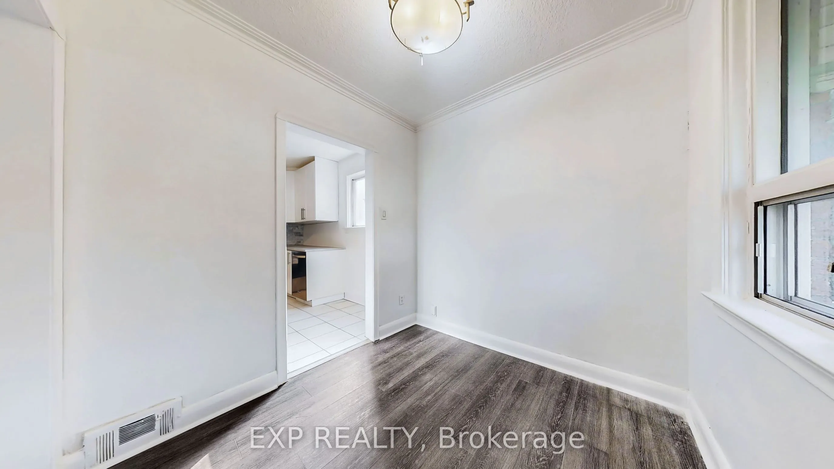47 Boyce Avenue, #Main