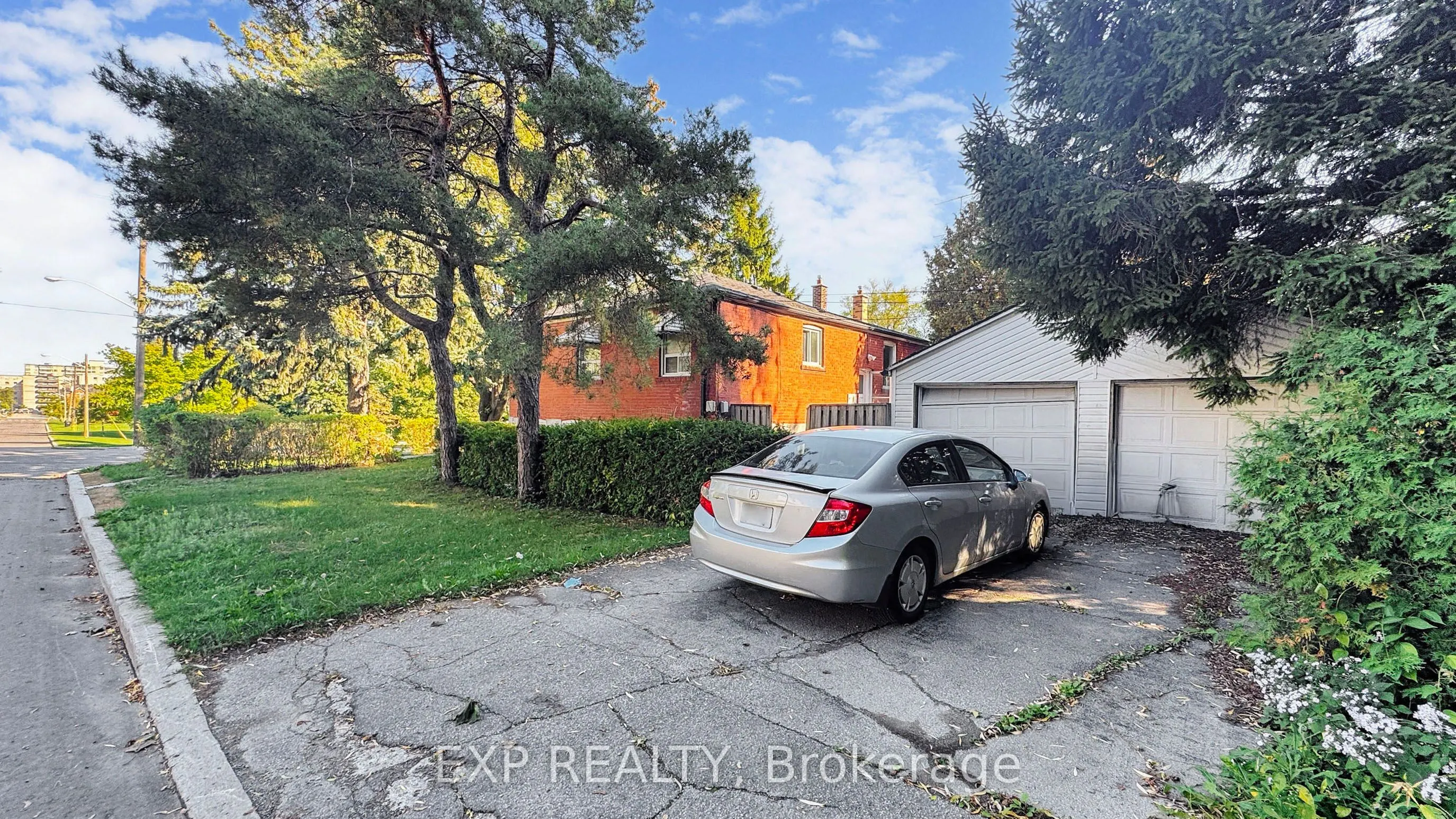 47 Boyce Avenue, #Main