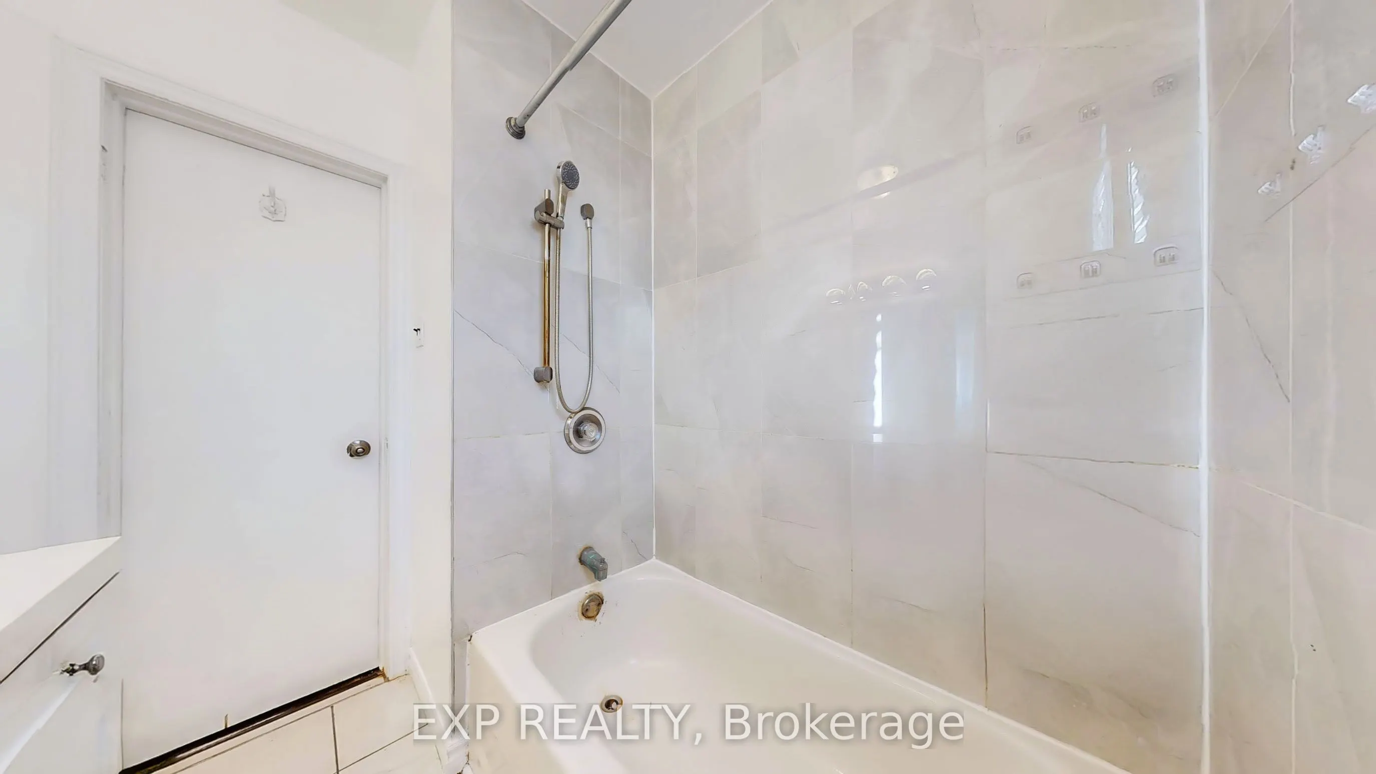 47 Boyce Avenue, #Main
