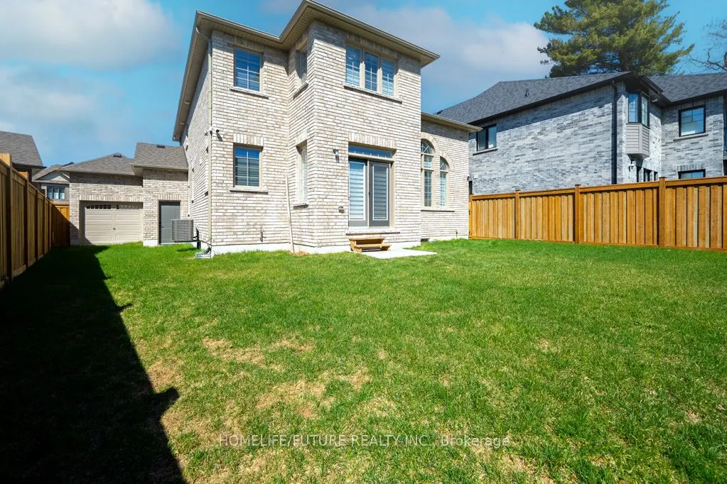 27 Higham Place