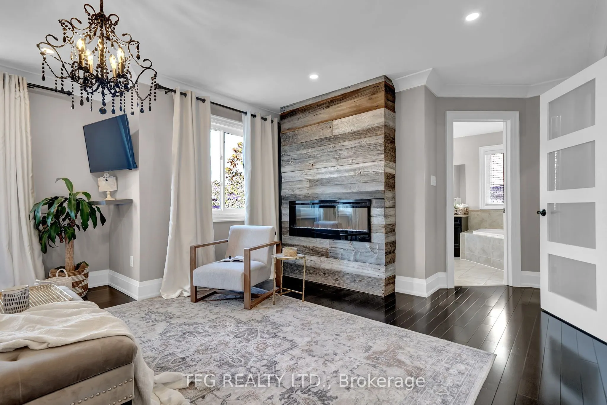 1007 Coldstream Drive