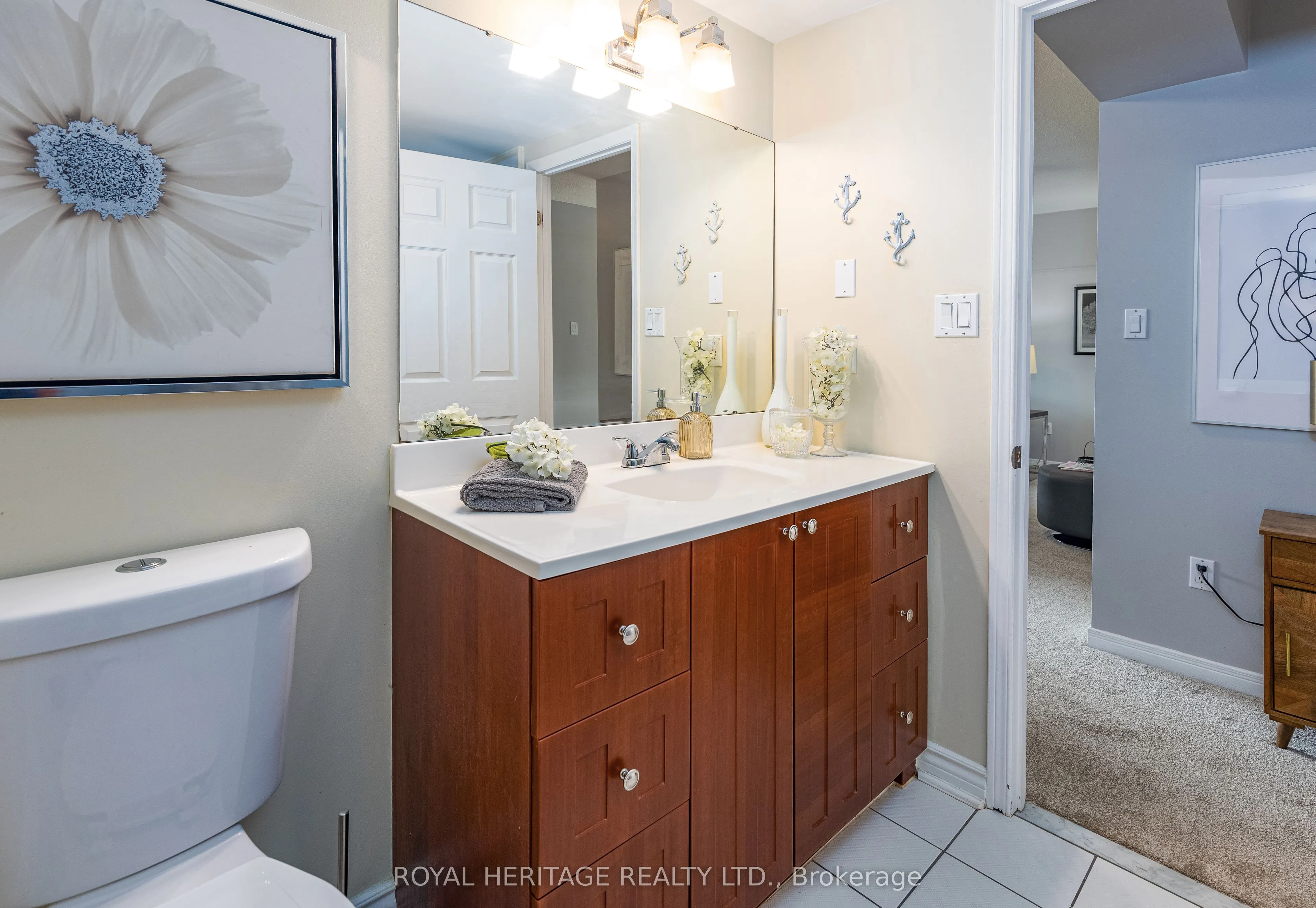 80 Athol Street, #201