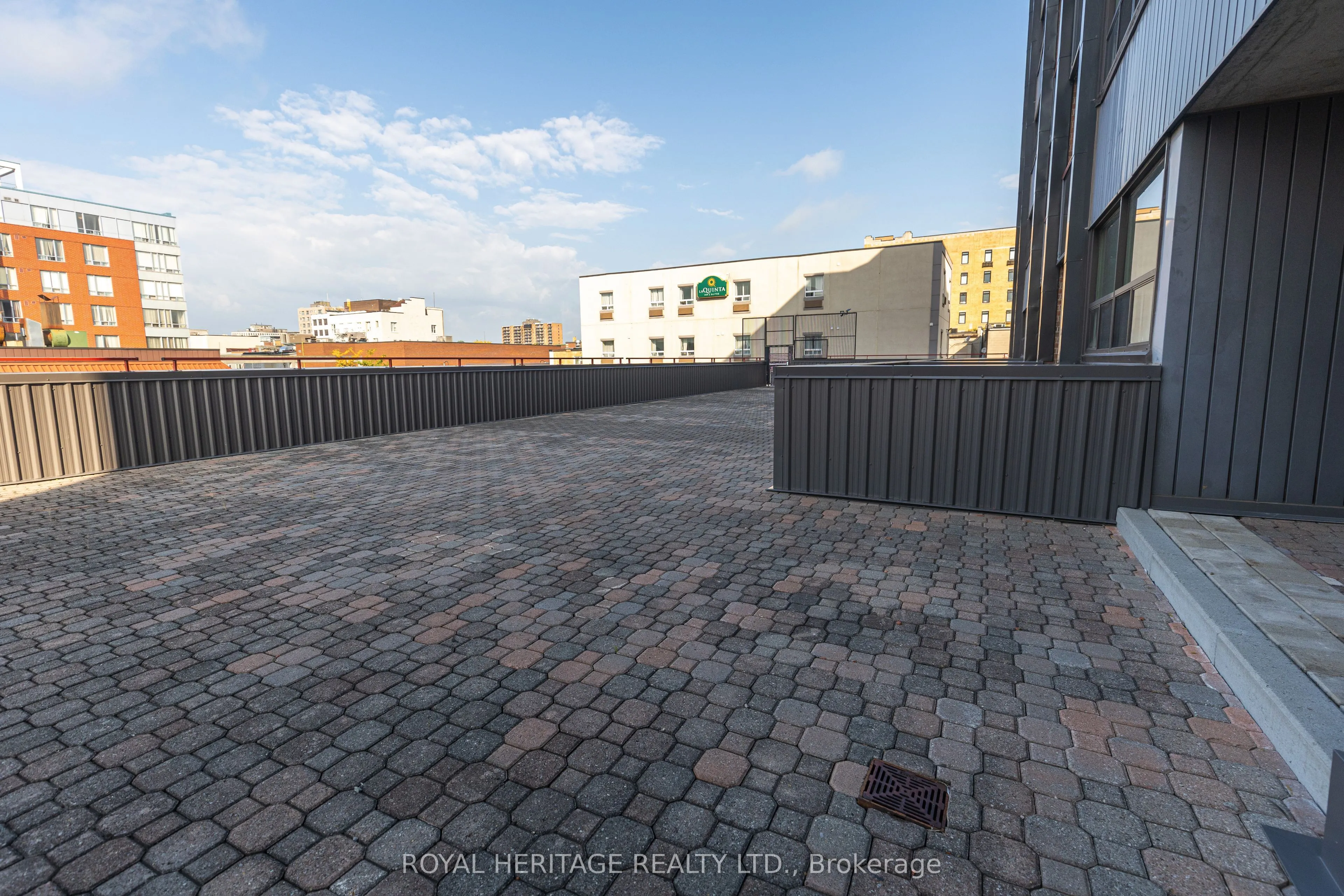 80 Athol Street, #201